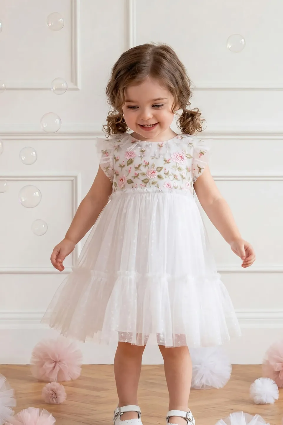Needle & Thread Rose Bloom Bodice Baby Dress sukienka biała haftowana