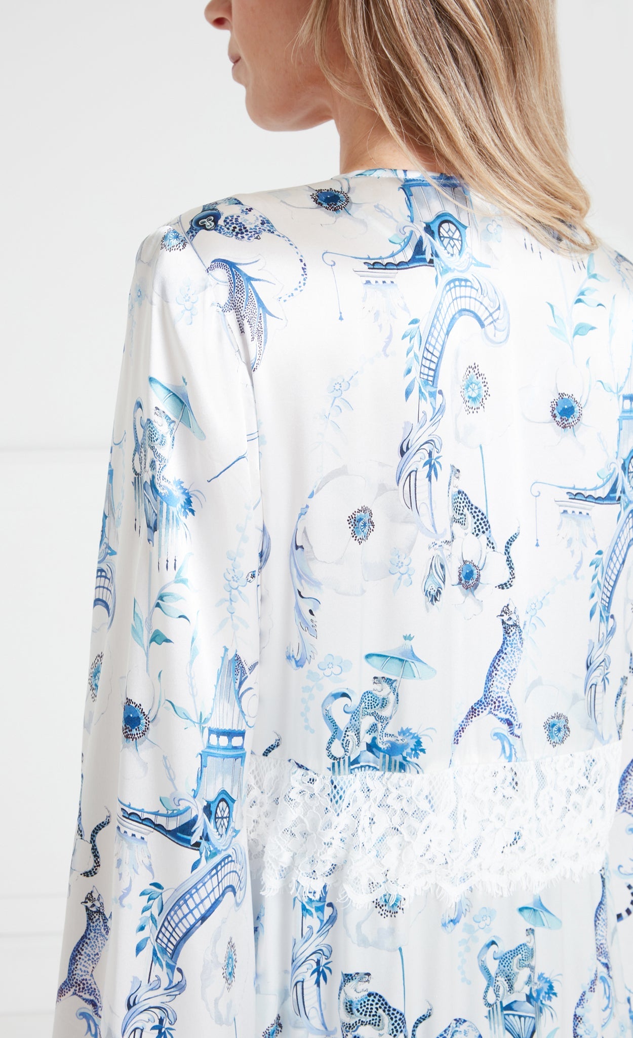 Temperley London Aphrodite szlafrok White Blue Euphoria