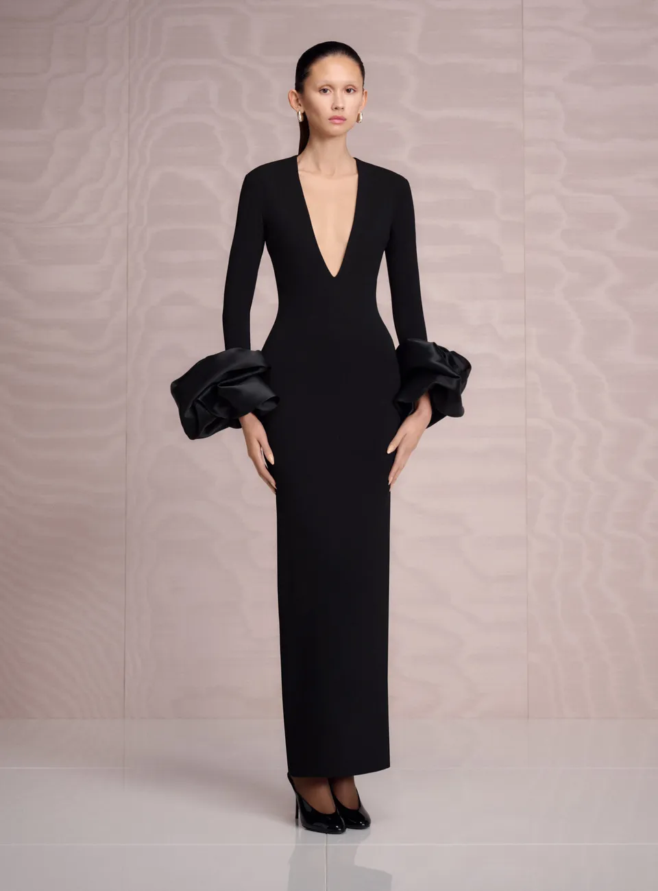 SOLACE LONDON The Valerie sukienka wieczorowa czarna maxi