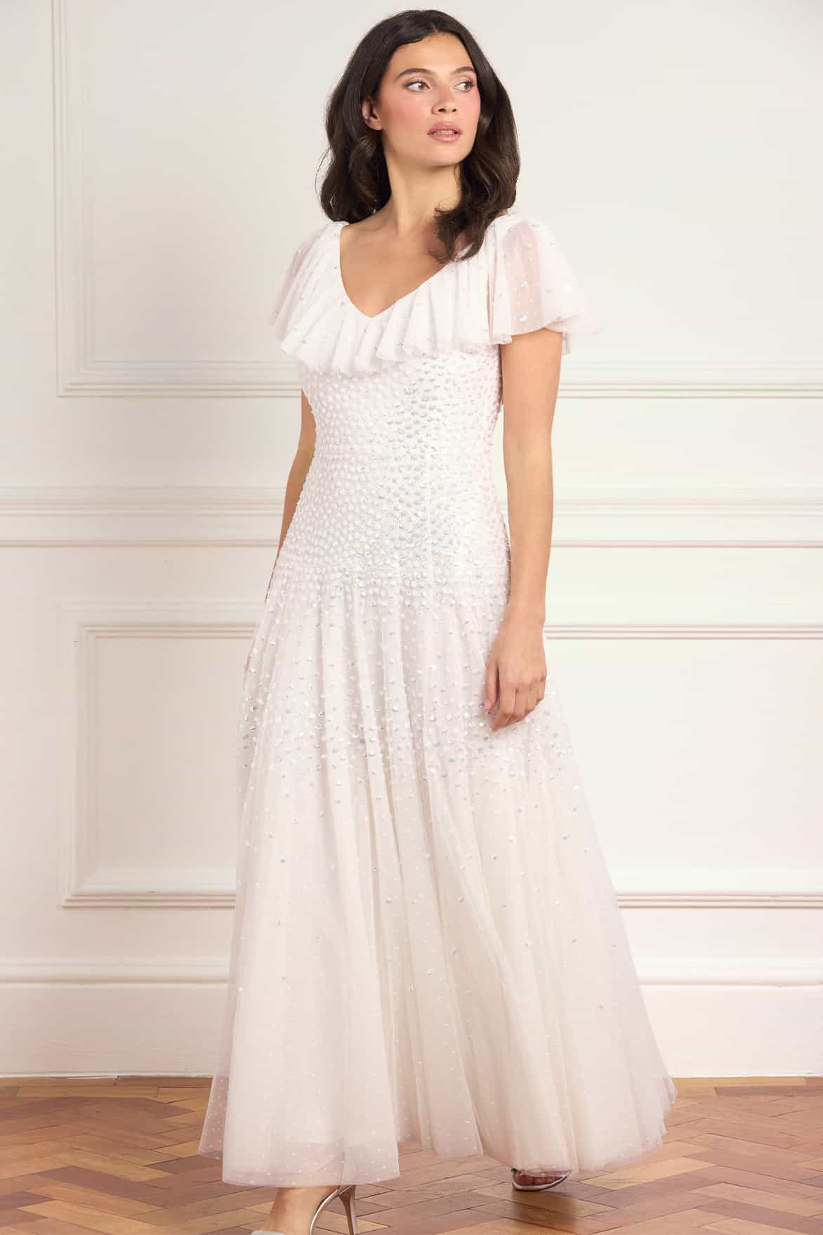Needle & Thread Sunrise Sequin V-Neck Ankle Gown sukienka biała