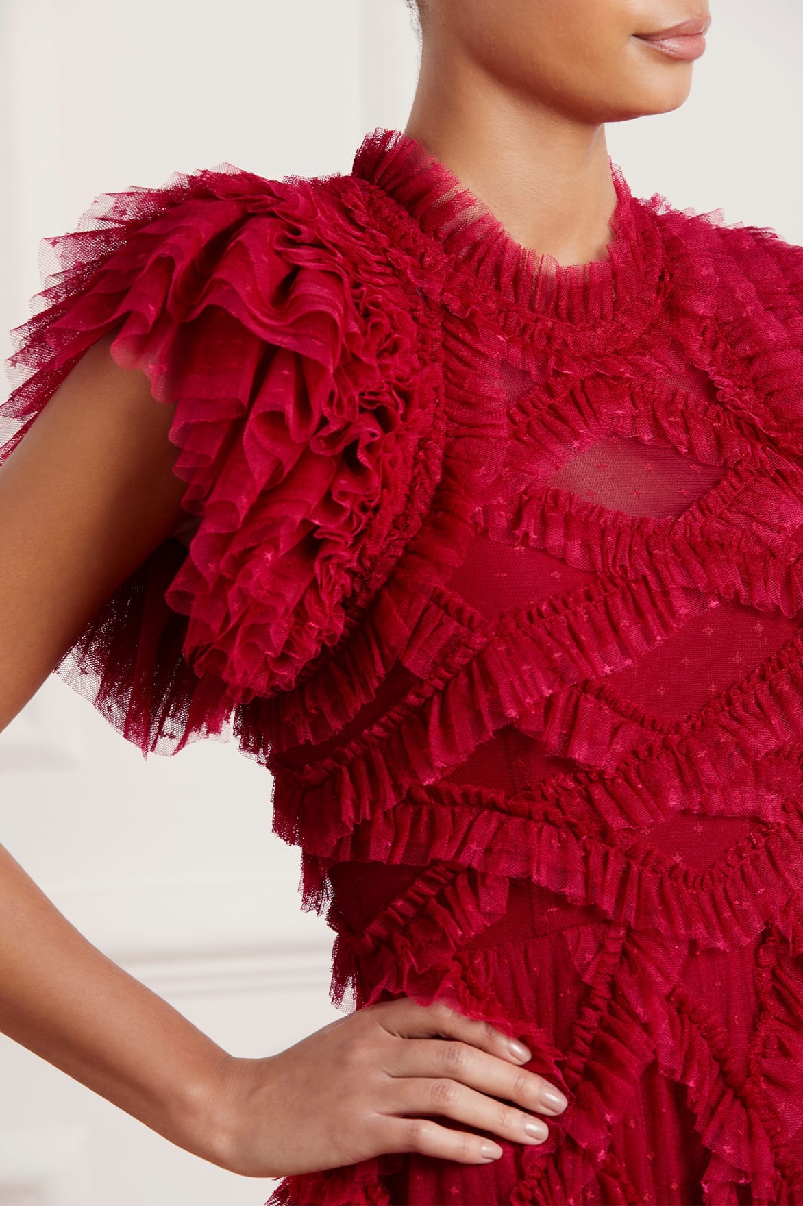 Needle & Thread Genevieve Ruffle sukienka wieczorowa czerwona