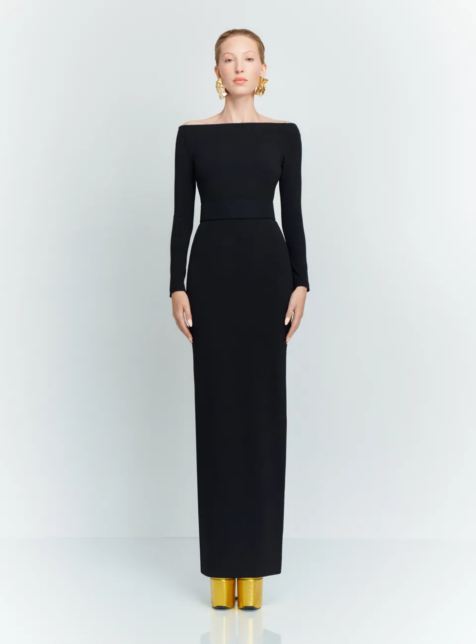 Solace London Sabina Maxi Dress sukienka czarna odkryte ramiona
