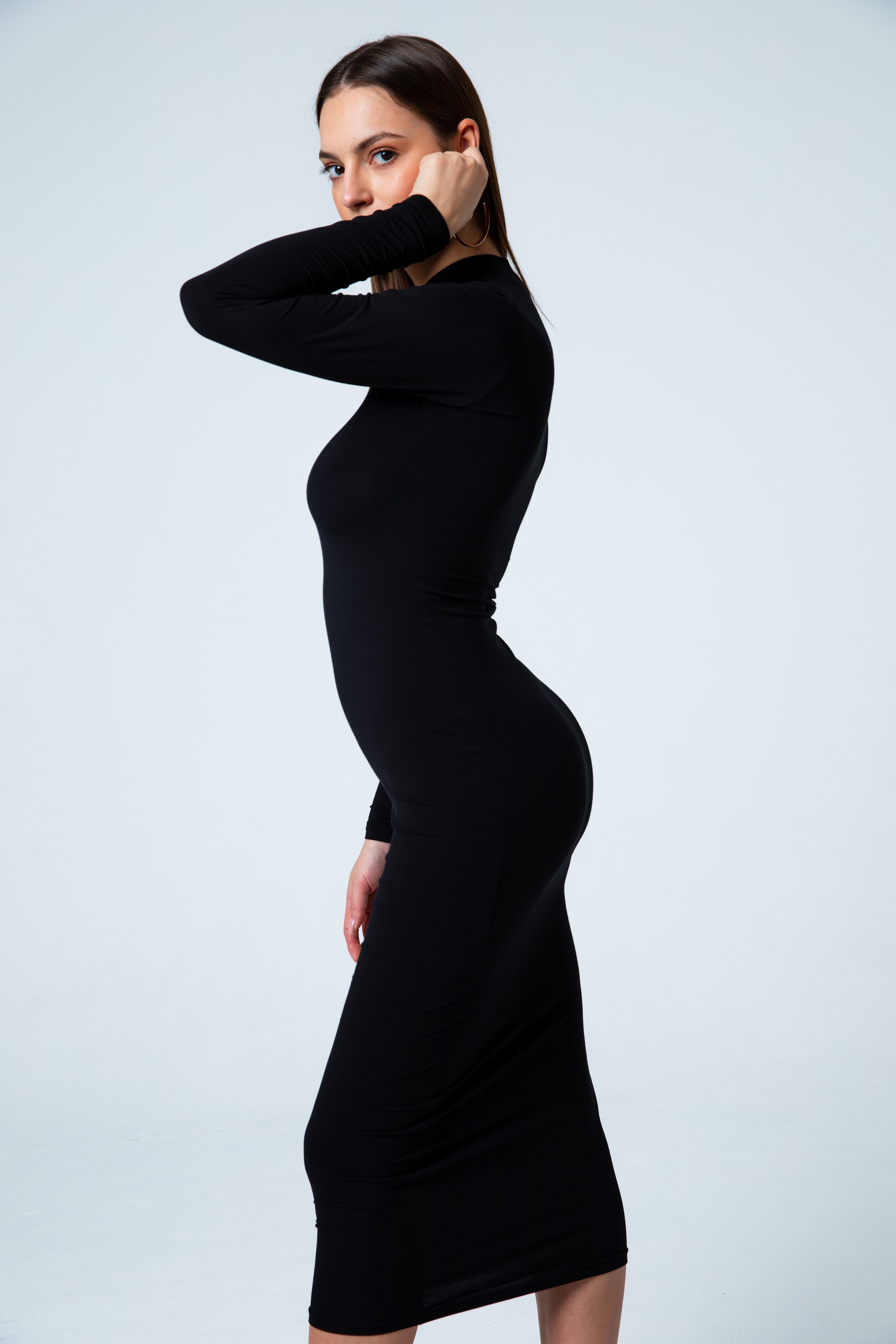 Nudyess Classic sukienka midi czarna modal