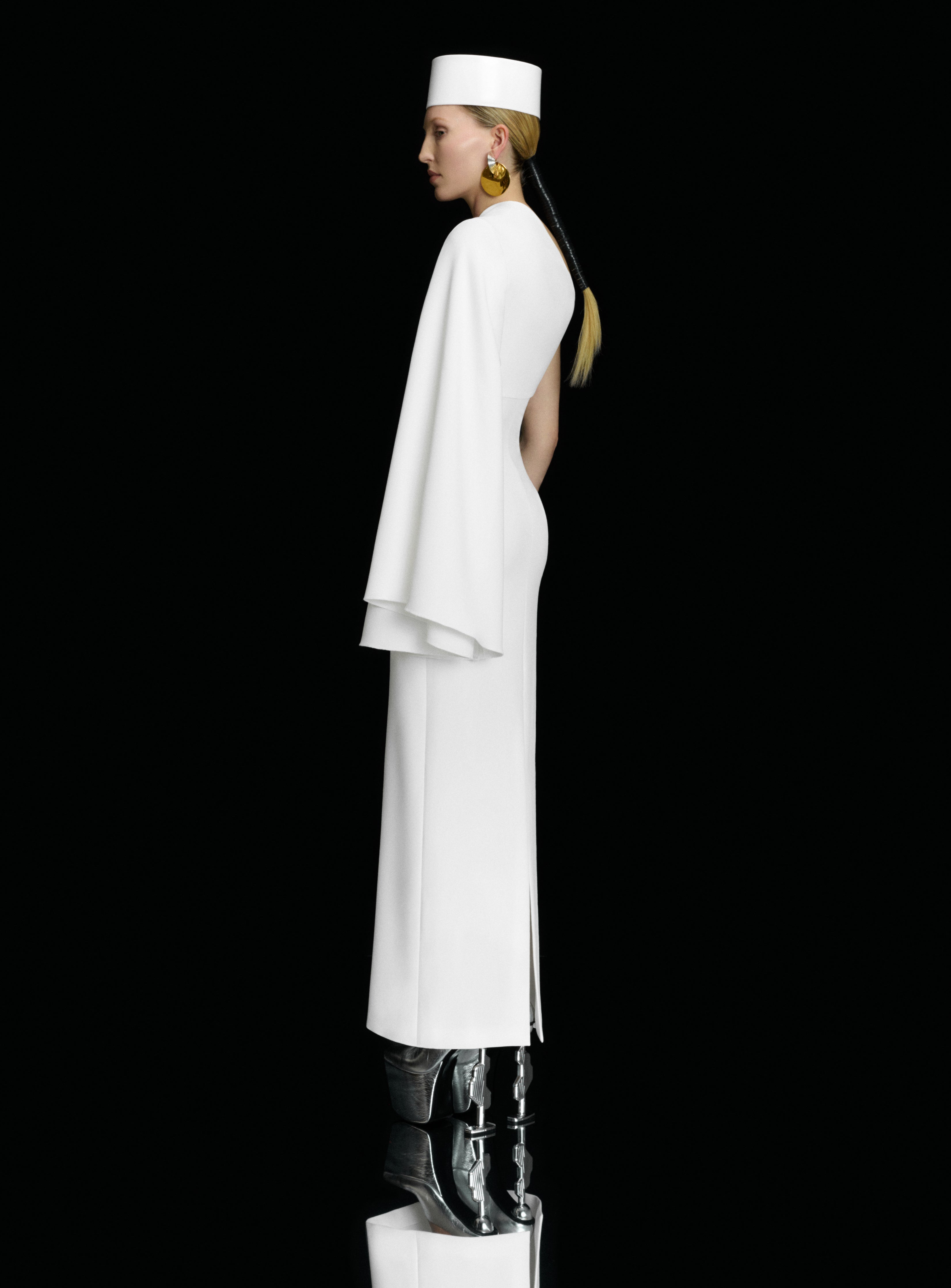 Solace London Elisa sukienka wieczorowa kremowa maxi