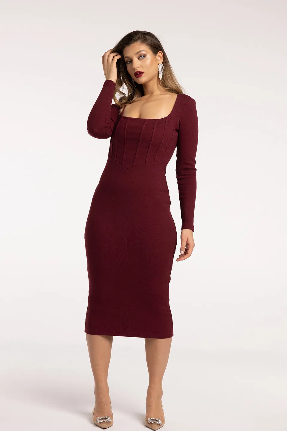 Nudyess Gift sukienka midi prążkowana red wine gorsetowa
