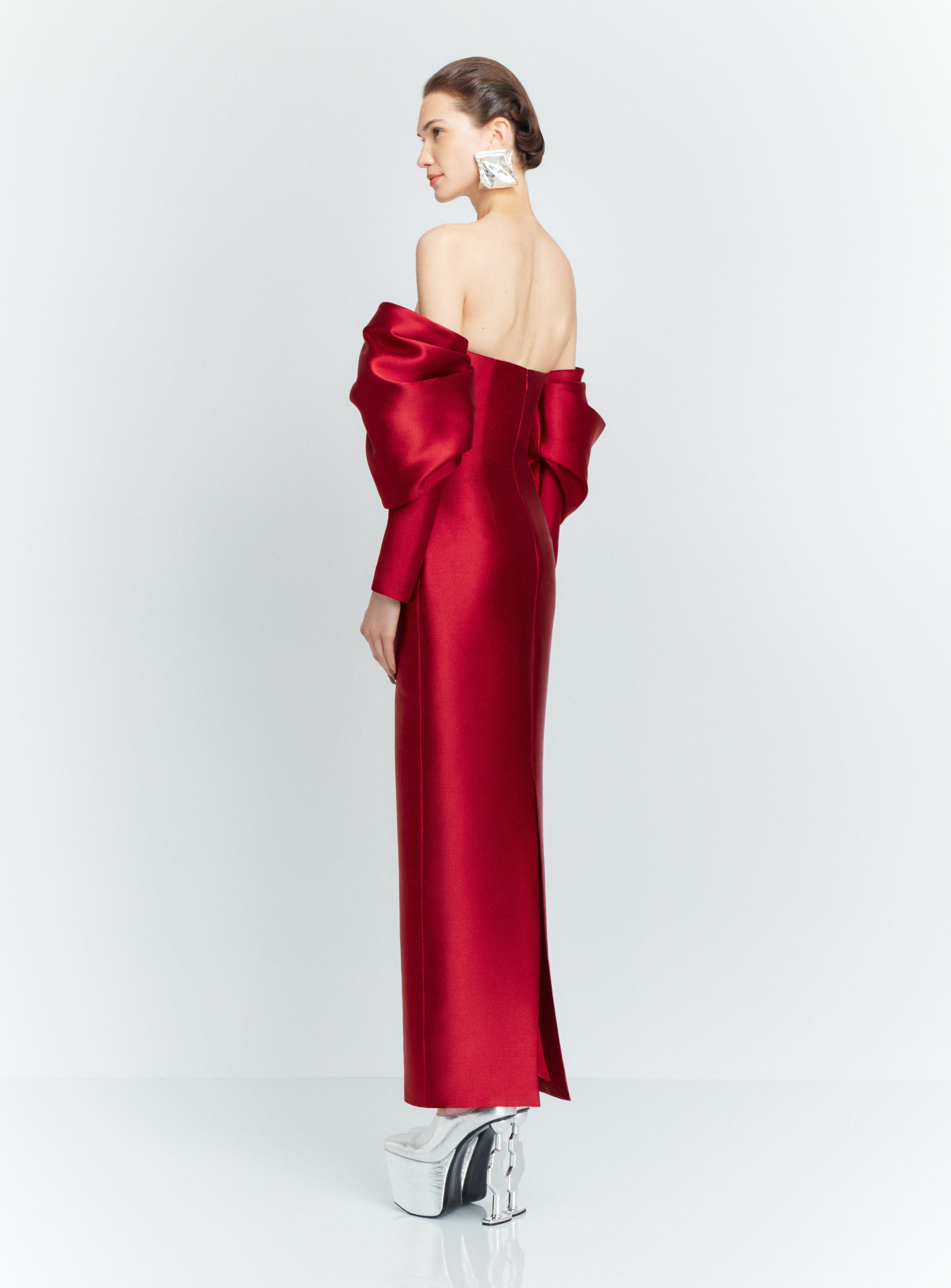 Solace London Laylah sukienka wieczorowa maxi ruby bez ramiączek