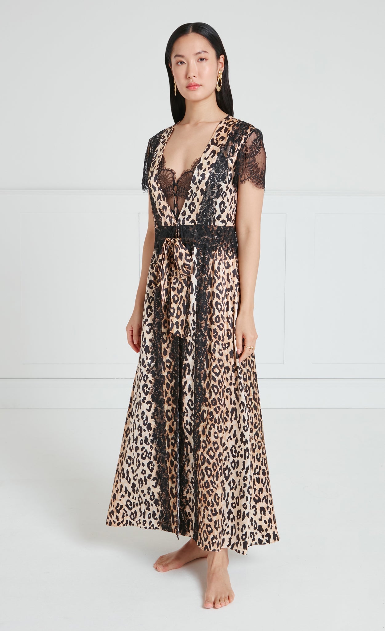 Temperley London Nyx szlafrok satynowy black leopard