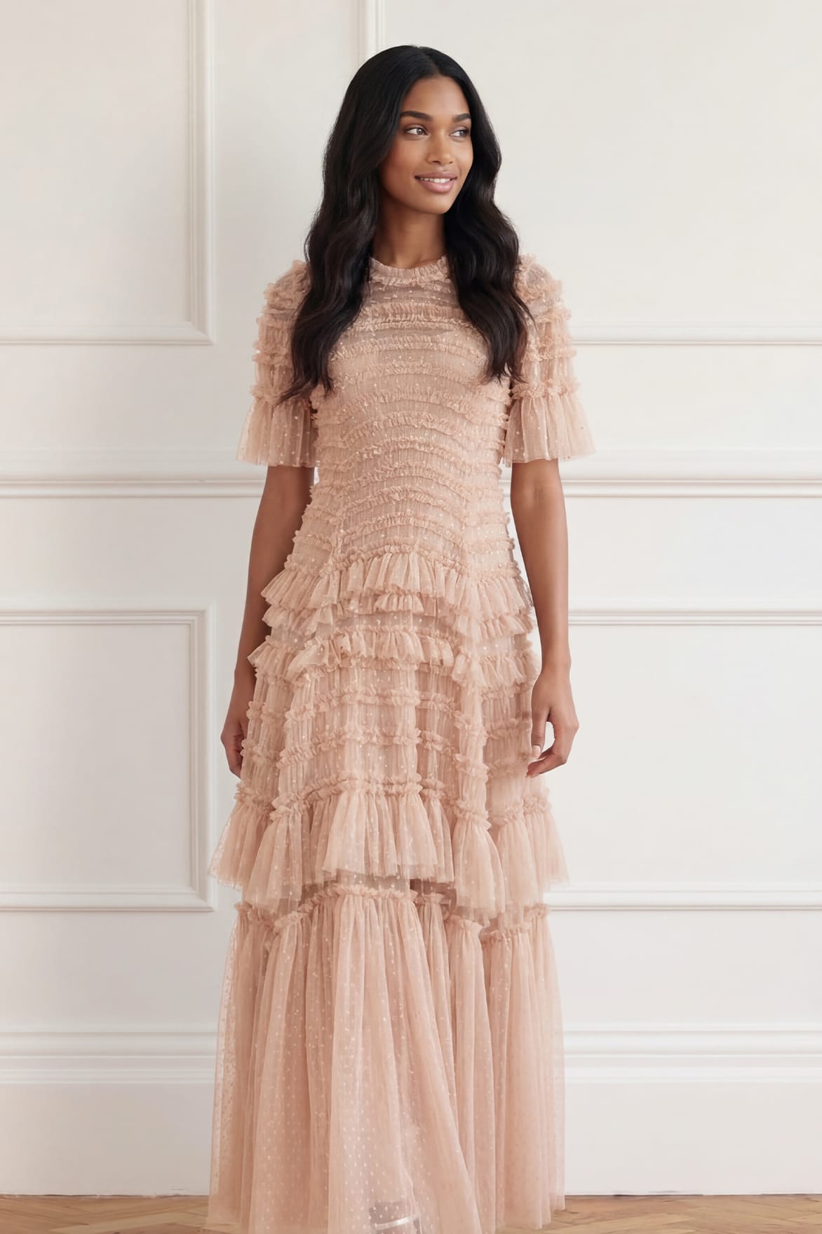Needle & Thread Valentine Ruffle Gown sukienka beżowa tiulowa