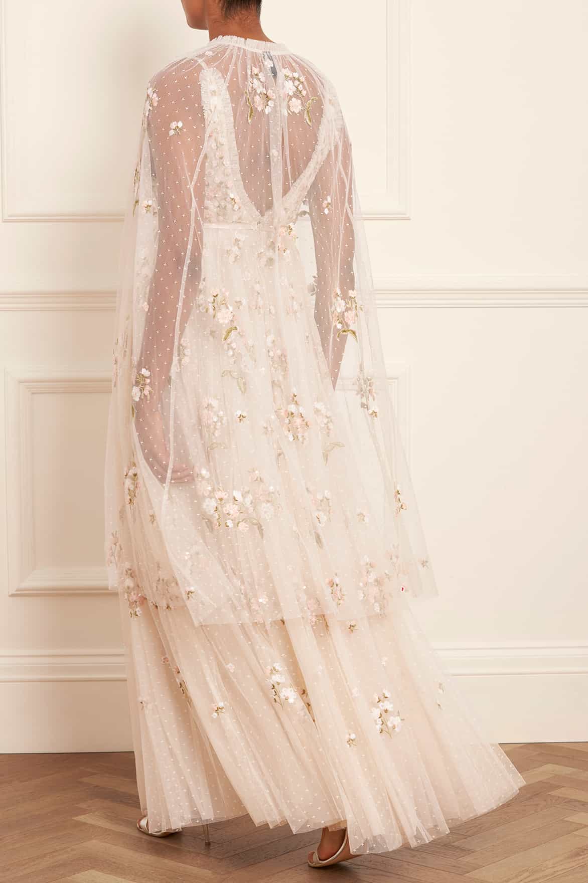 Needle & Thread Posy Midaxi Open Cape peleryna kremowa