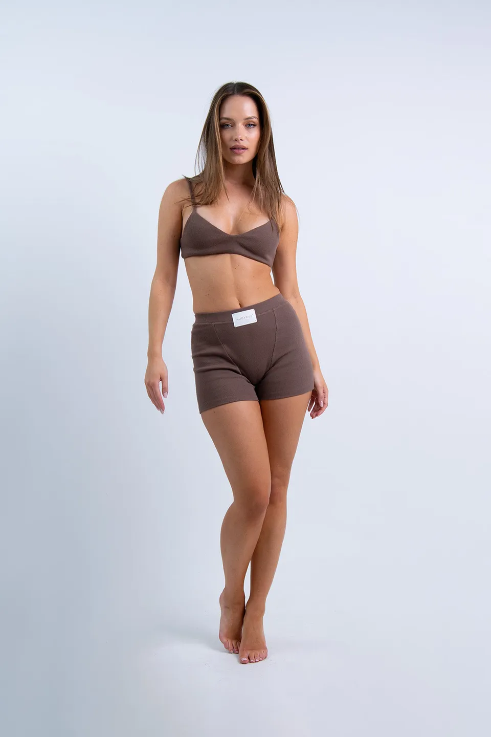 Nudyess Gaia stanik top chocolate prążek