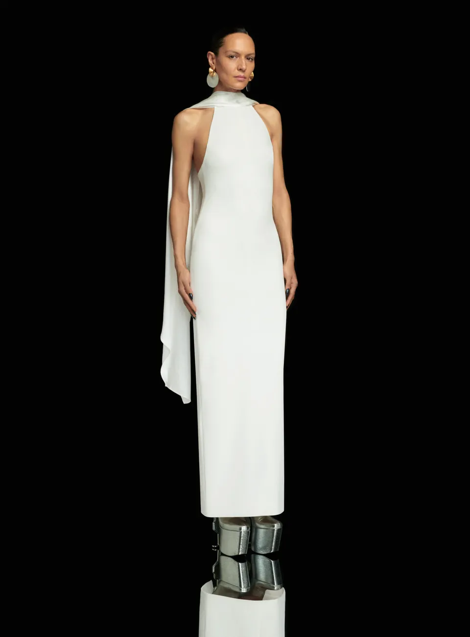 SOLACE LONDON Dahlia sukienka maxi Cream halter