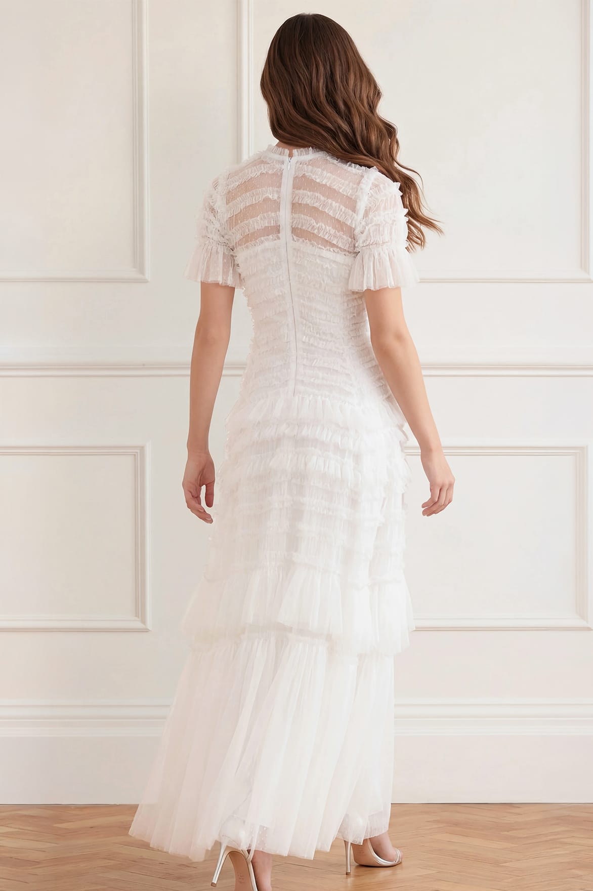 Needle & Thread Valentine Ruffle Gown sukienka biała maxi
