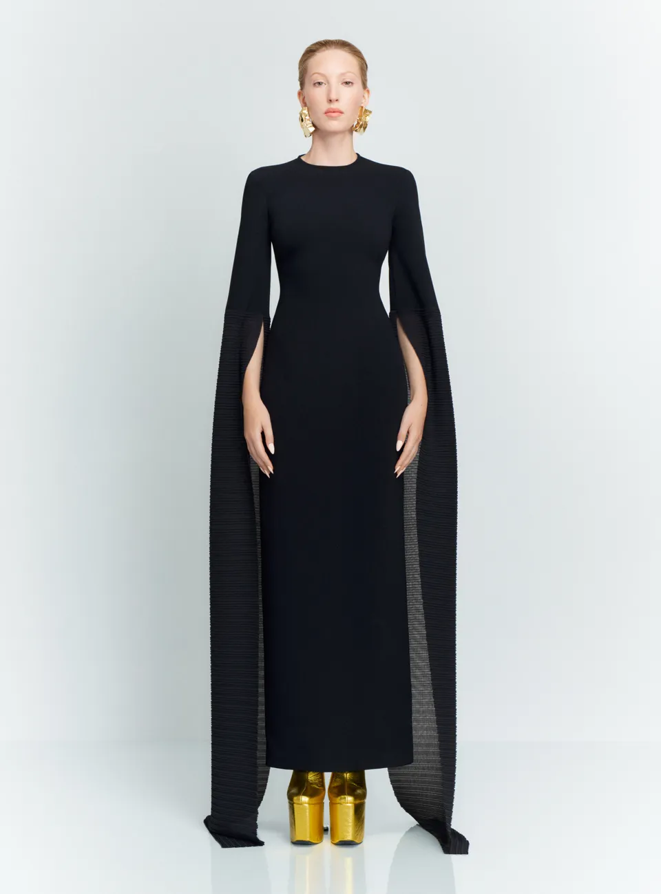 SOLACE LONDON Naomi sukienka maxi czarna plisowana