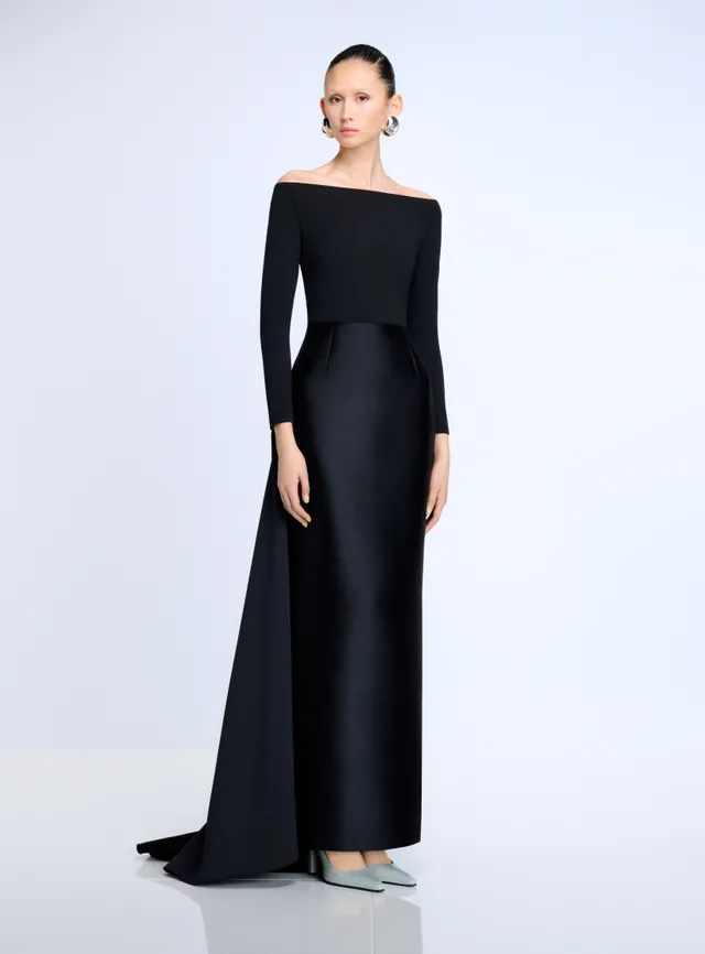 Solace London Winslow sukienka maxi czarna odkryte ramiona