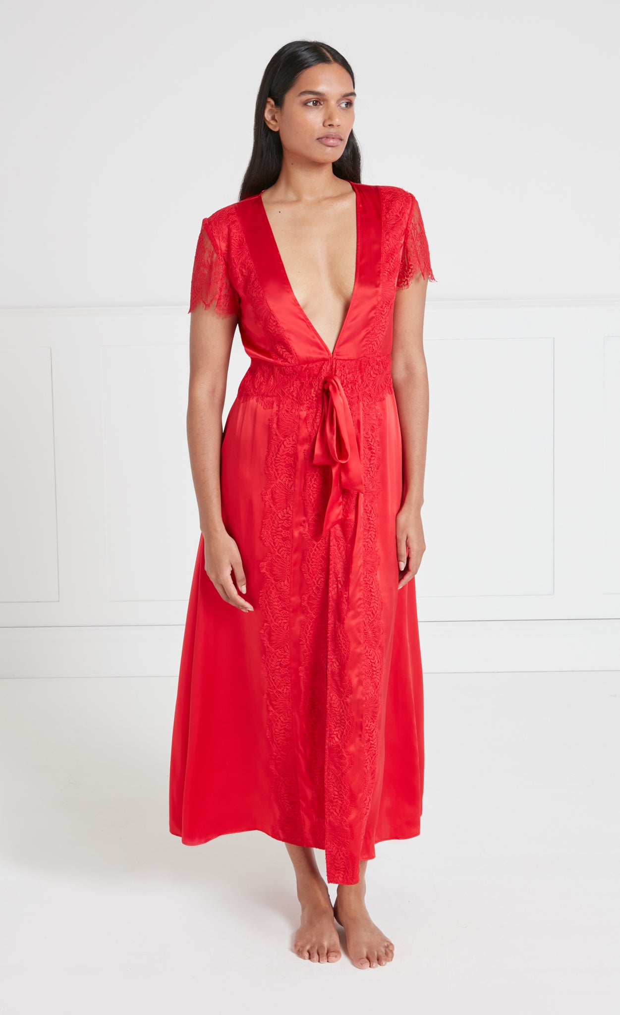 Temperley London Gaia szlafrok czerwony jedwabny