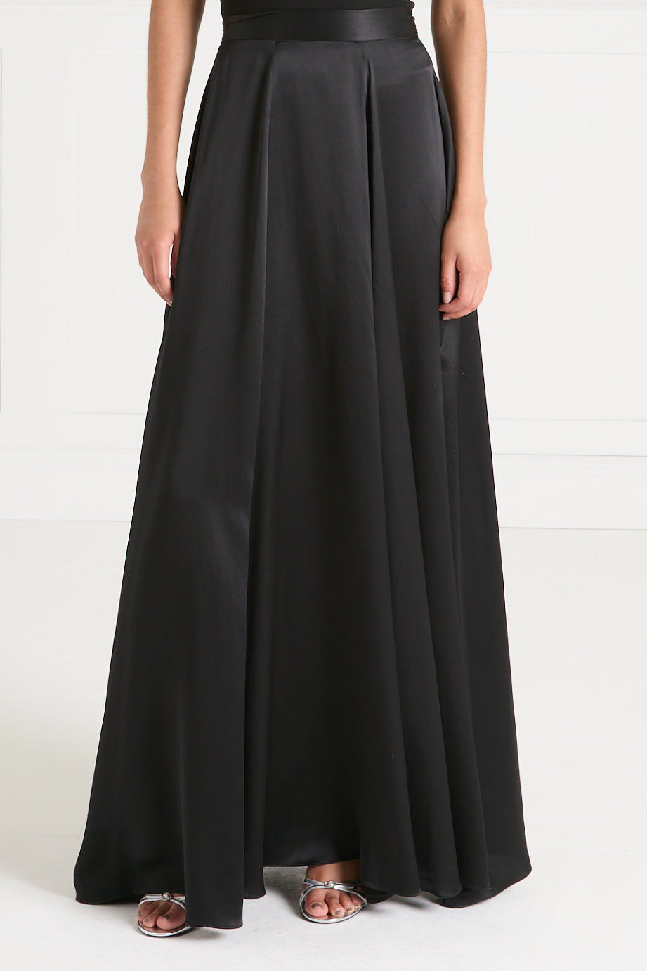 Temperley London Amerie Satin Skirt spódnica czarna maxi jedwab