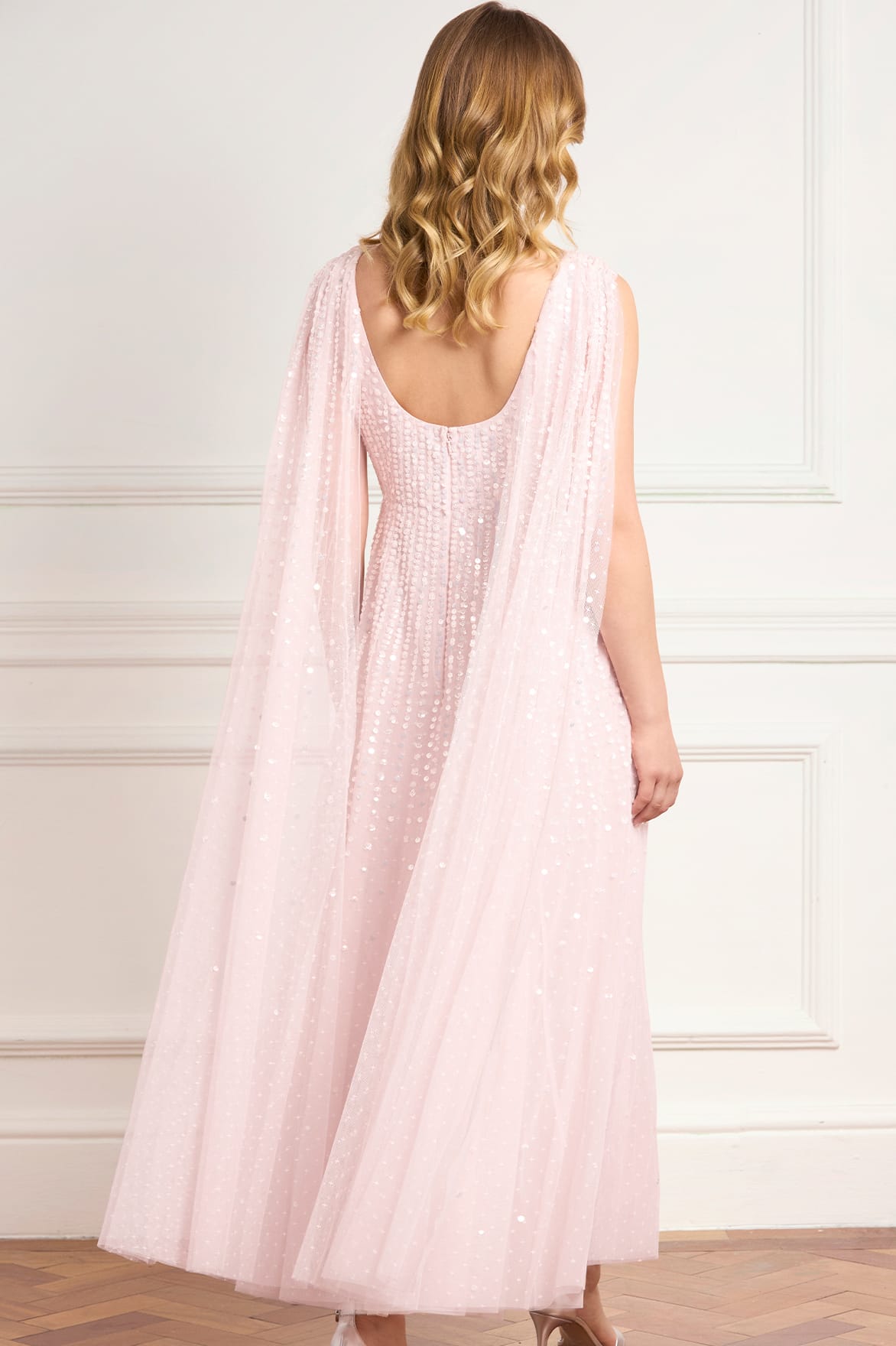 Needle & Thread Moonlight Sequin Ankle Gown sukienka różowa cekinowa