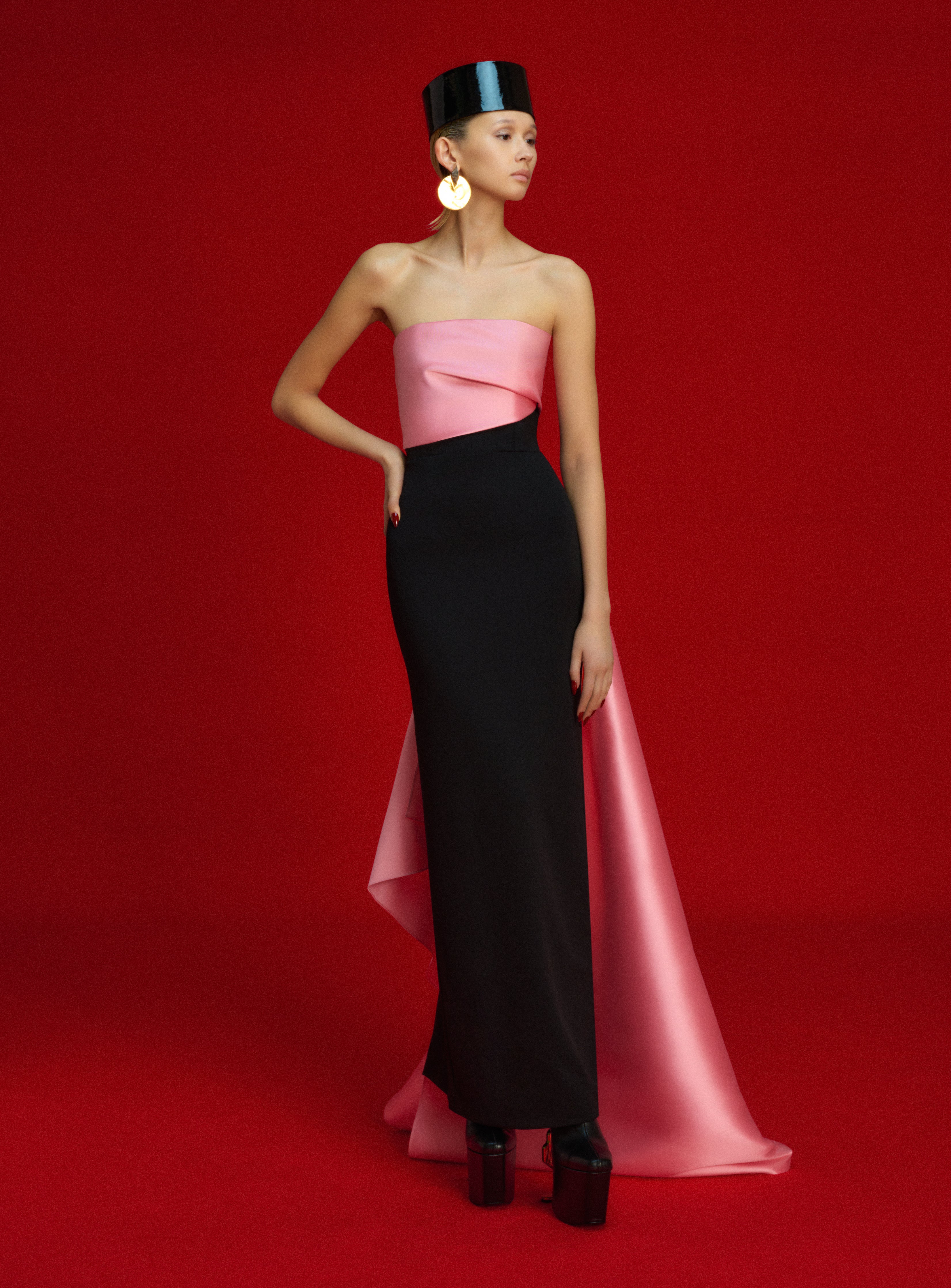 Solace London Kinsley sukienka bez ramiączek duo maxi