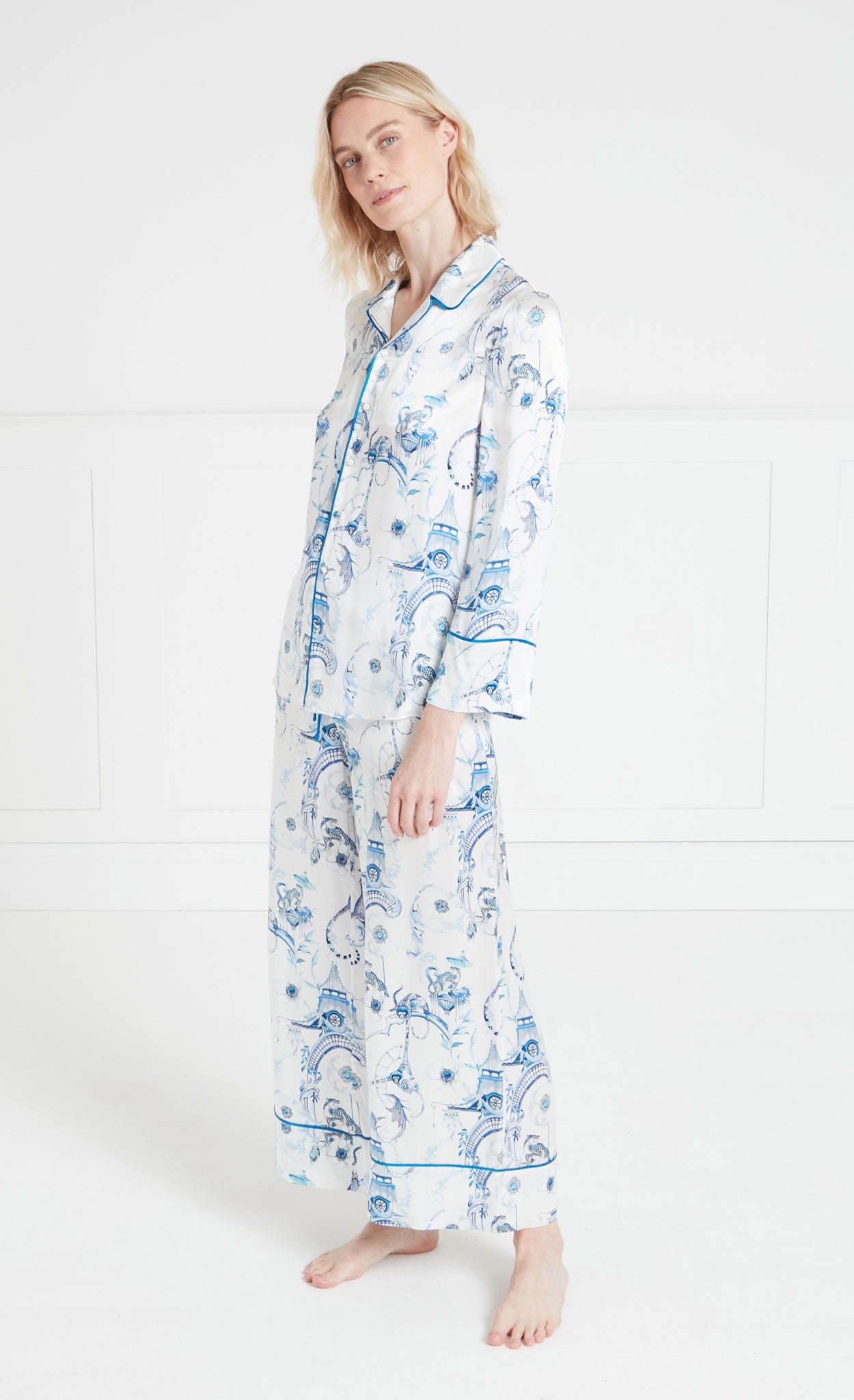 Temperley London Aphrodite spodnie piżamowe white blue