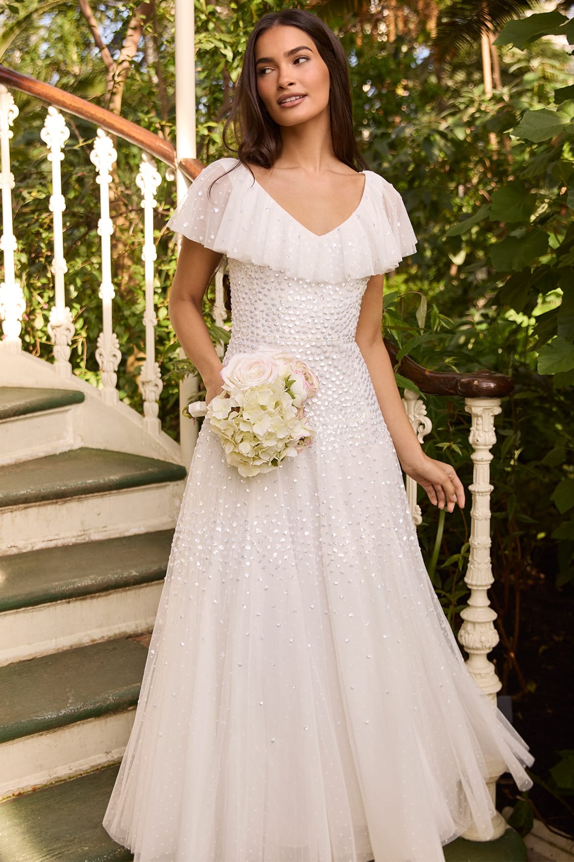 Needle & Thread Sunrise Sequin V-Neck Ankle Gown sukienka biała