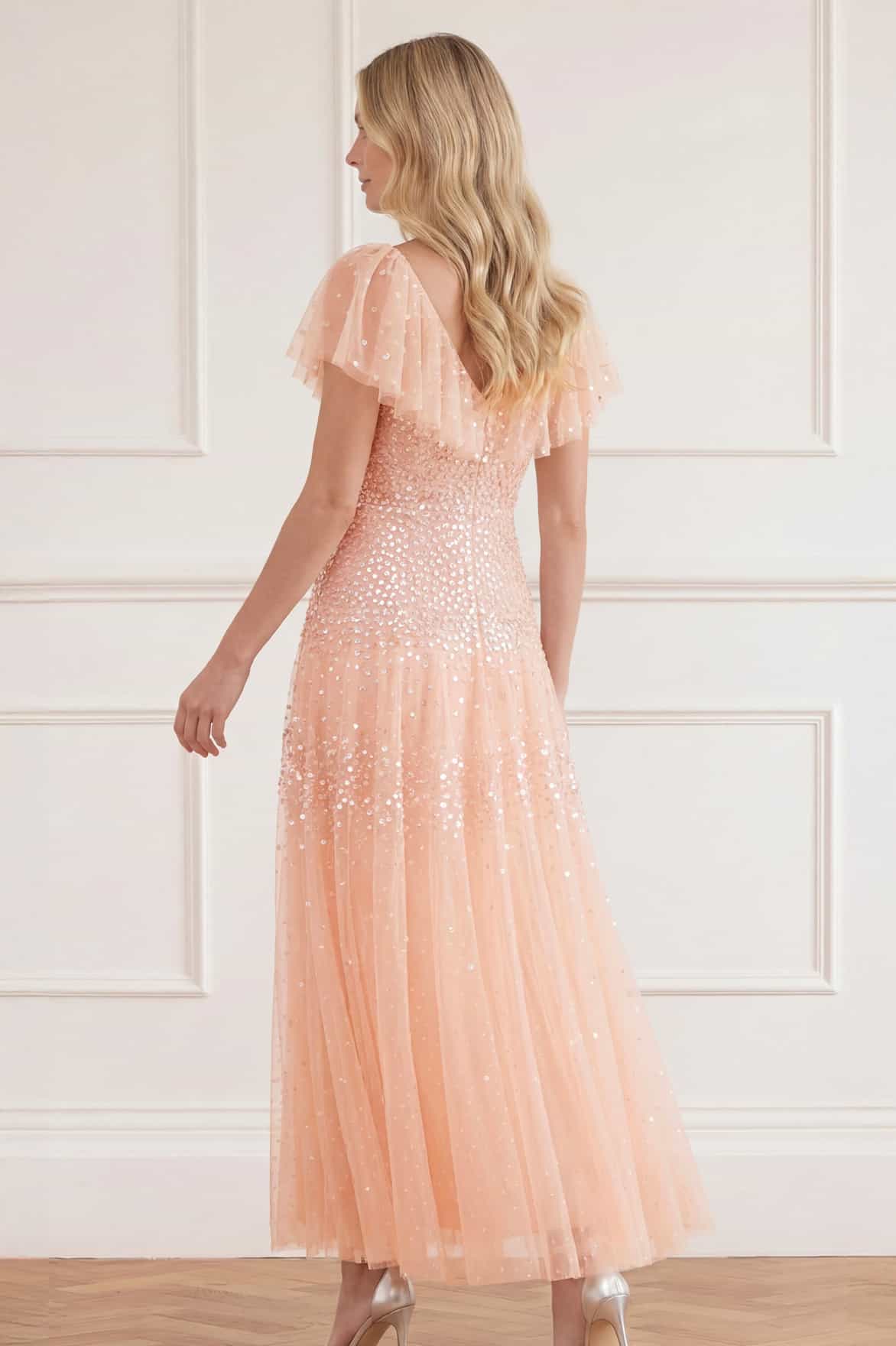 Needle & Thread Sunrise Sequin V-Neck sukienka różowa midi