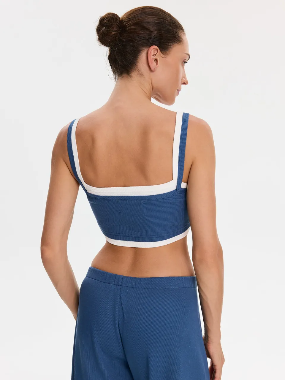 Nudyess Lisa crop top Indygo na ramiączkach