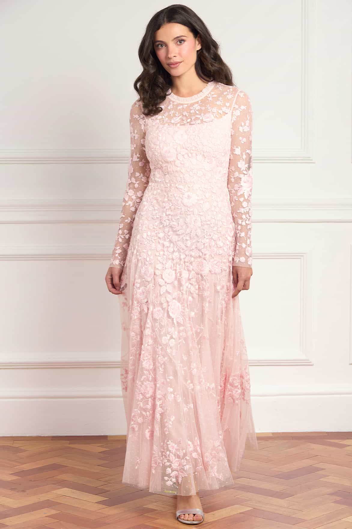 Needle & Thread Rosa suknia haftowana Pink długi rękaw