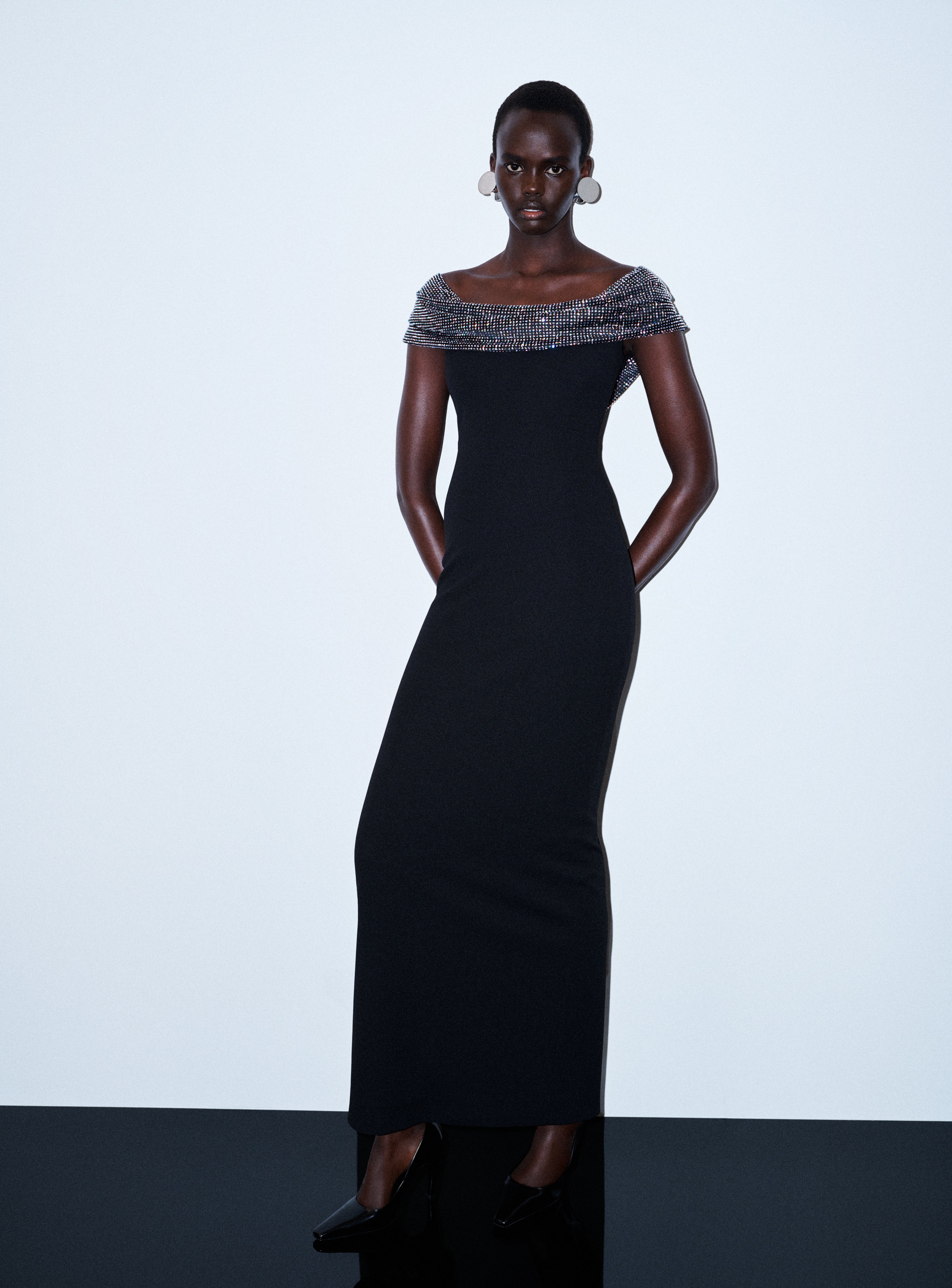 Solace London Cardinale sukienka maxi czarna gorsetowa