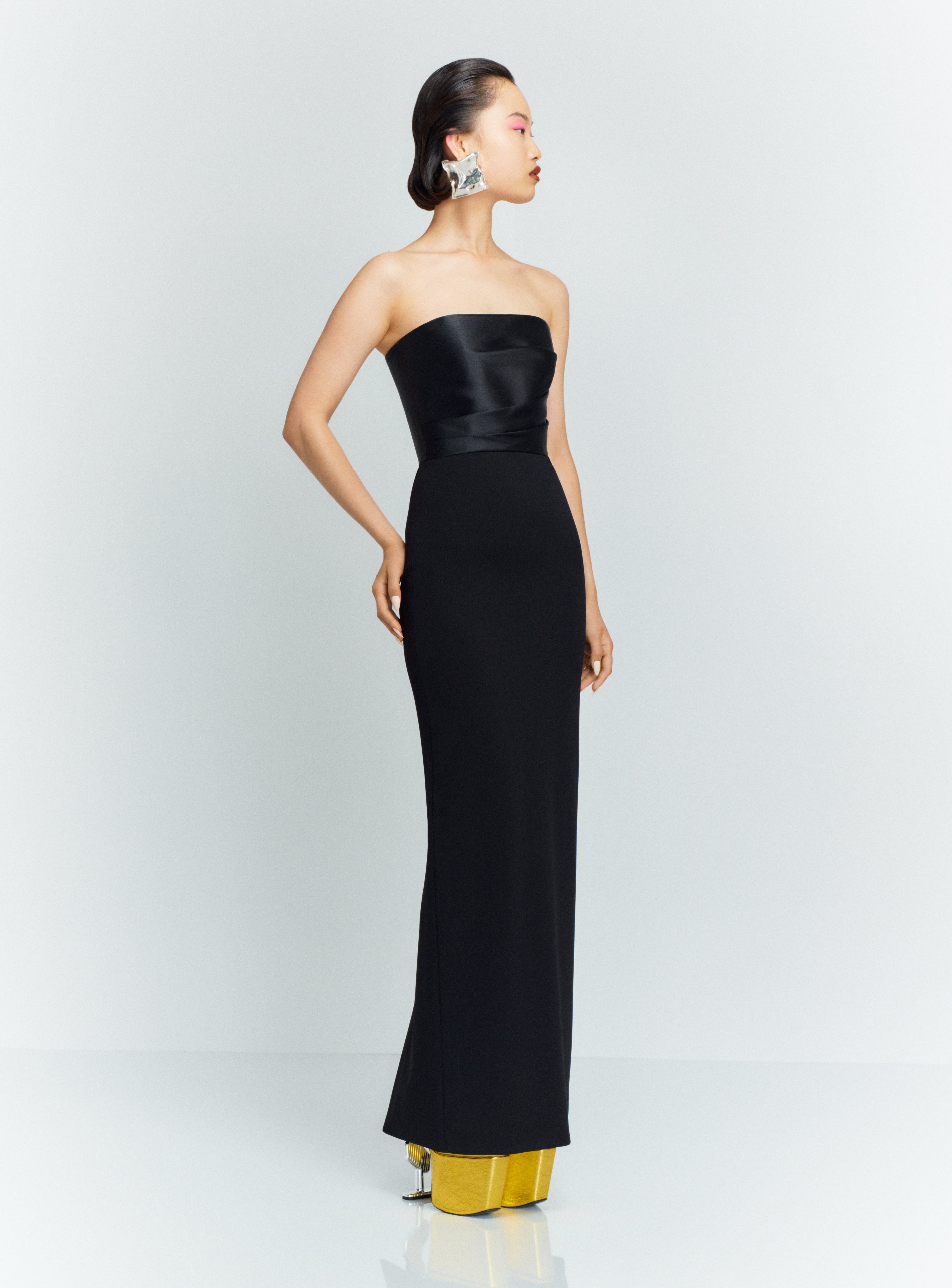 Solace London Afra sukienka czarna maxi