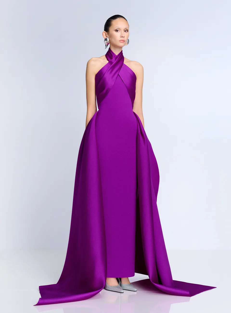 Solace London Rumi sukienka wieczorowa maxi fioletowa