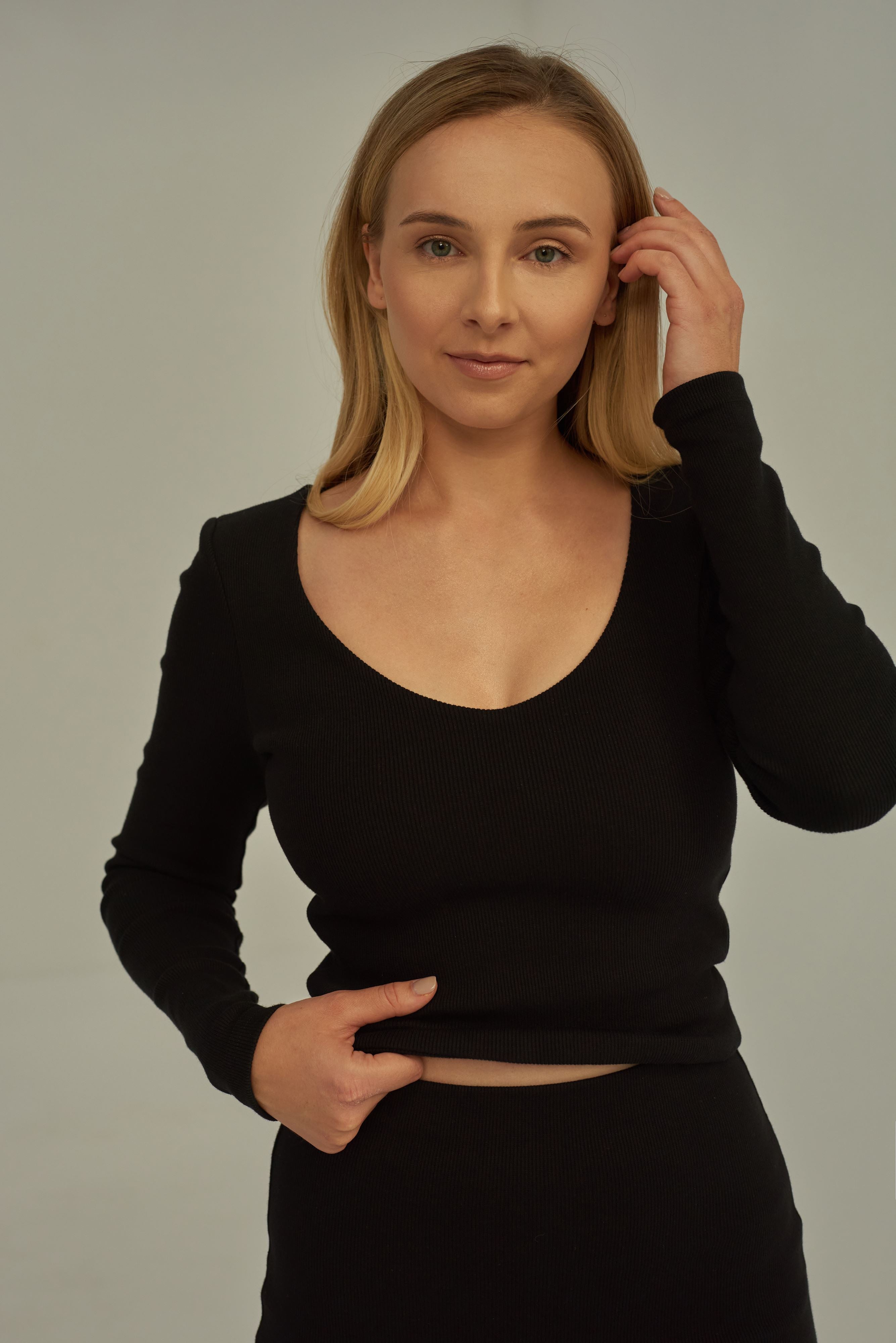 Nudyess Hera top basic prążkowany Ecru
