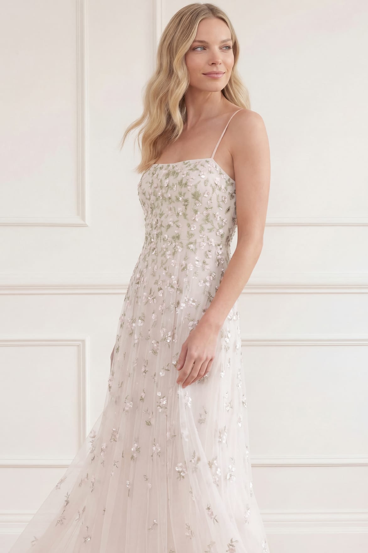 Needle & Thread Meadow Ditsy Cami Gown sukienka biaoaa haftowana