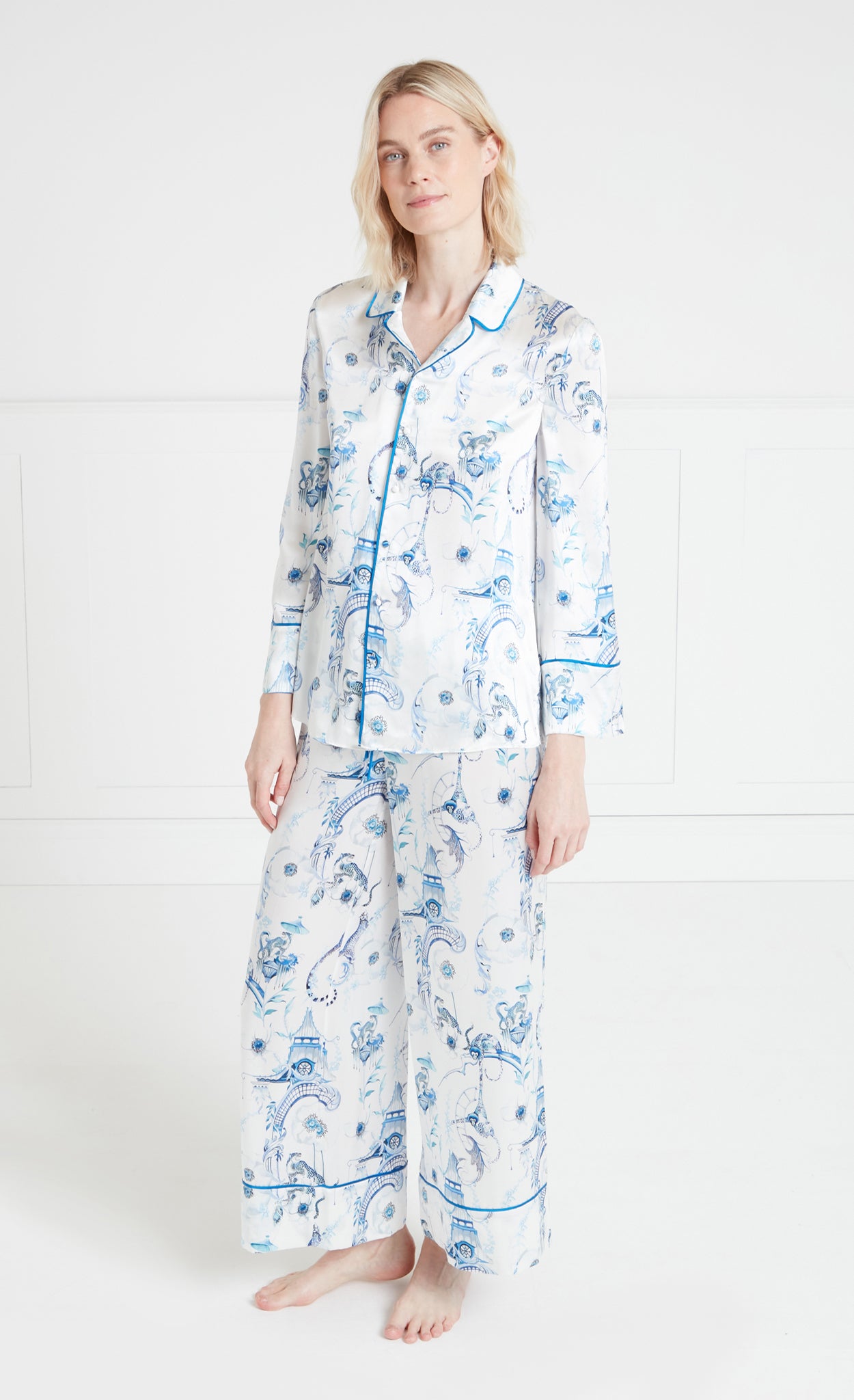 Temperley London Aphrodite spodnie piżamowe white blue