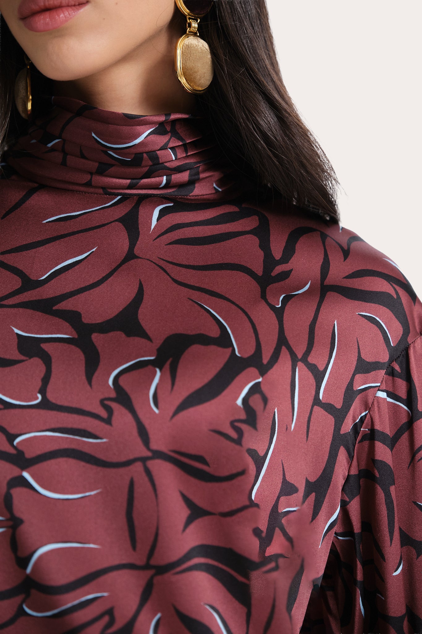 Elie Tahari Naya Silk bluzka Noir Coral jedwabna