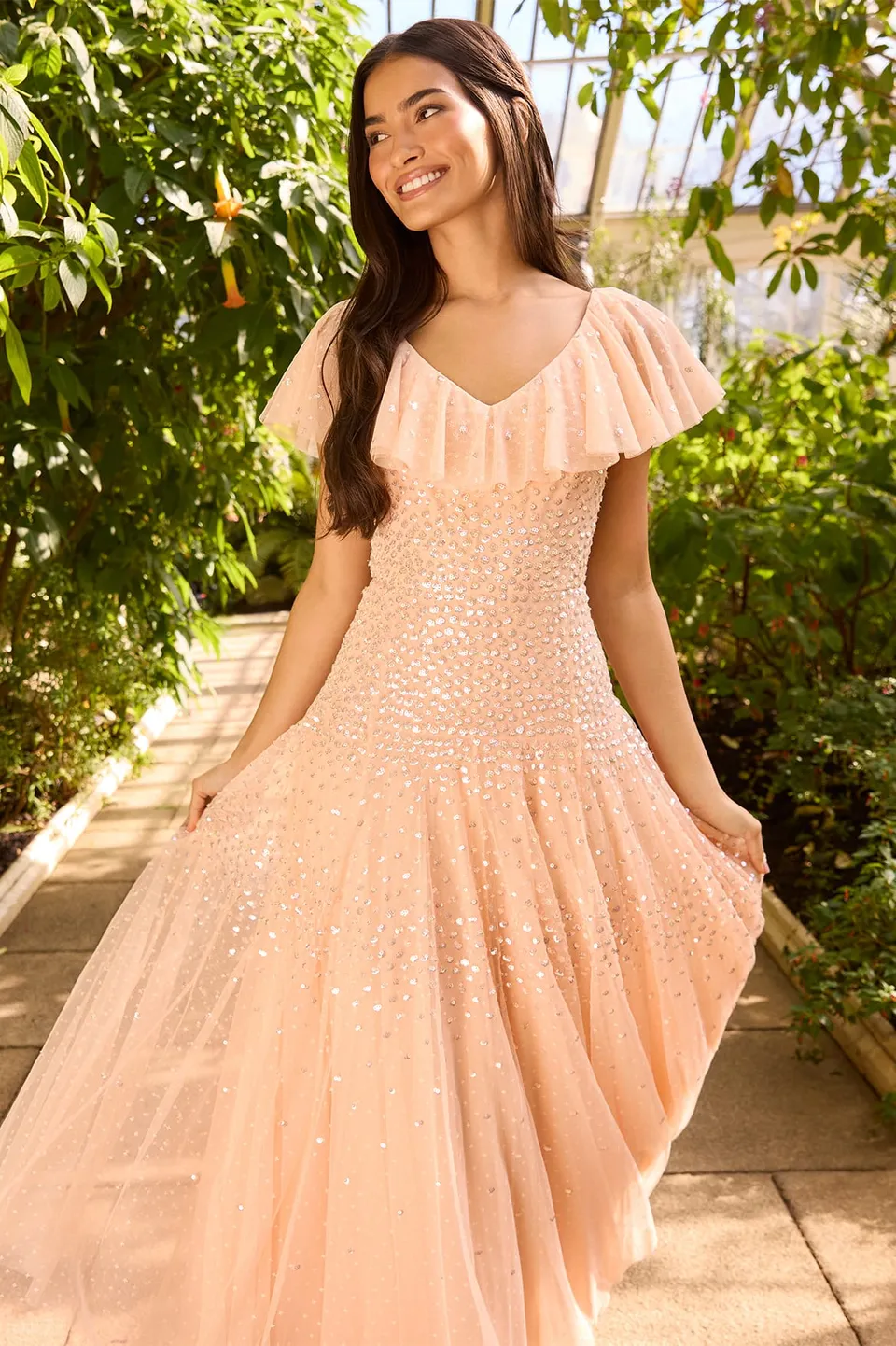 Needle & Thread Sunrise Sequin V-Neck sukienka różowa midi