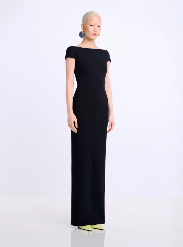 Solace London Kyra sukienka maxi czarna odkryte ramiona