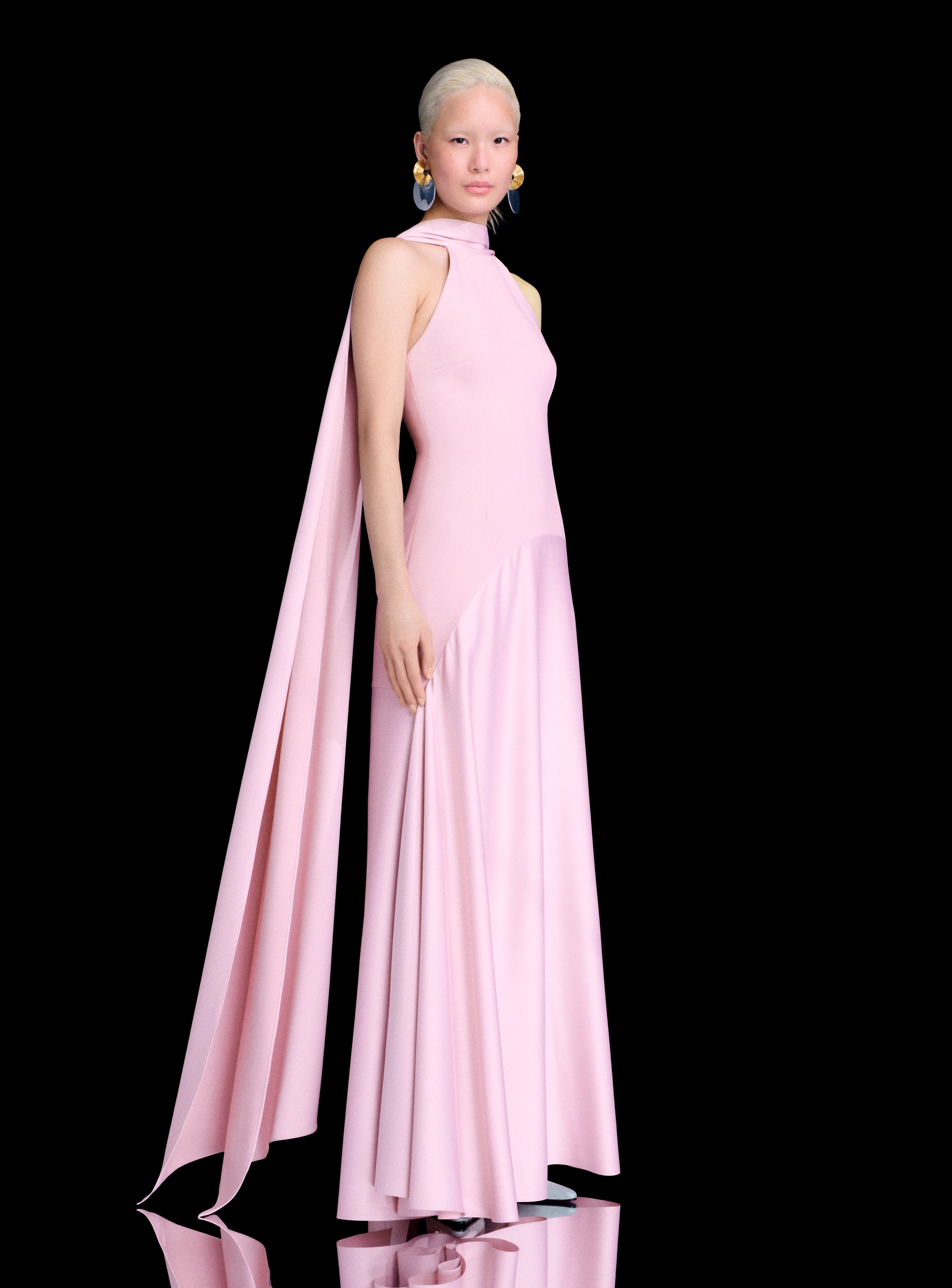 Solace London Cece sukienka maxi różowa halter