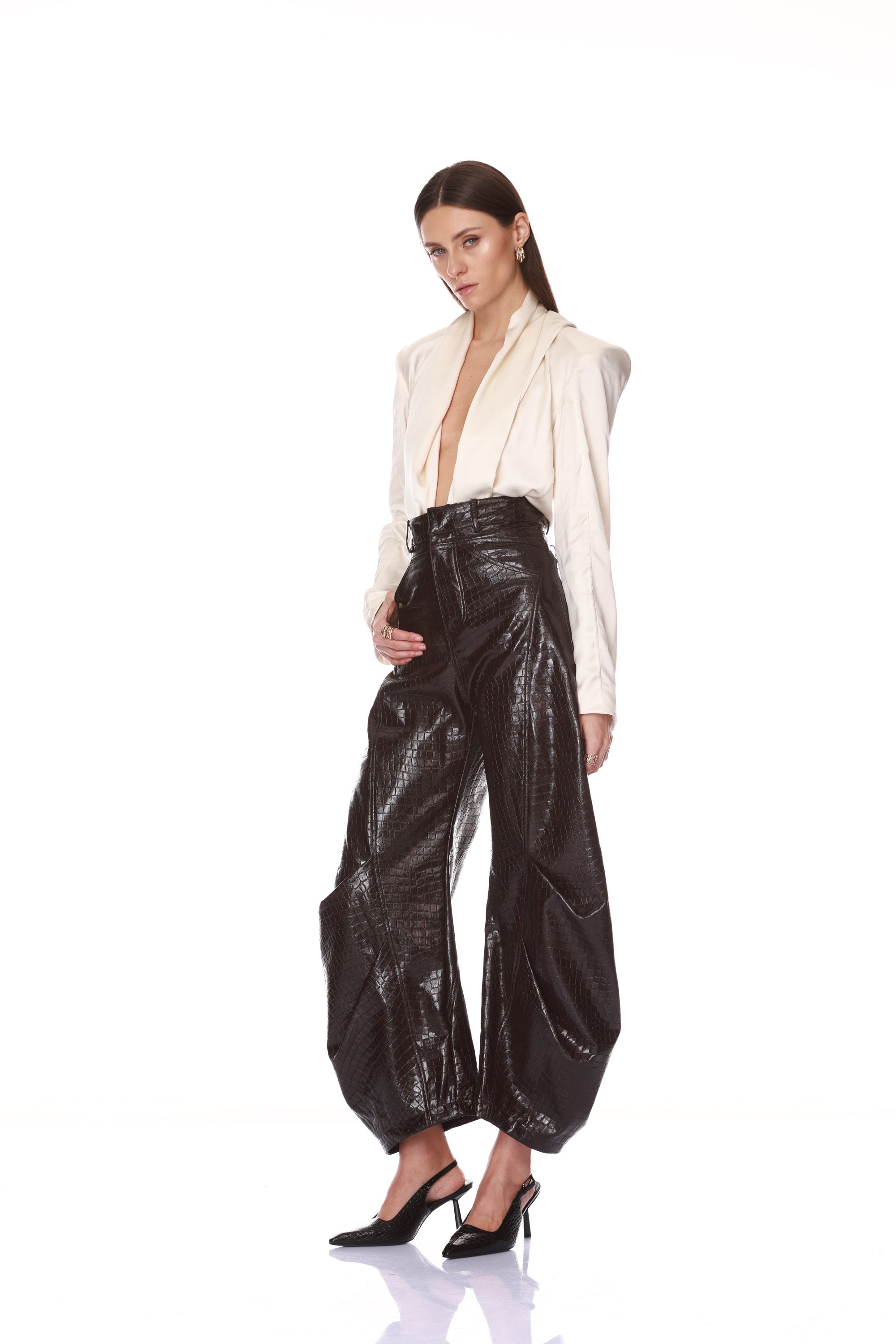 Bronx and Banco Vegan Croc Embossed Horseshoe Pant spodnie