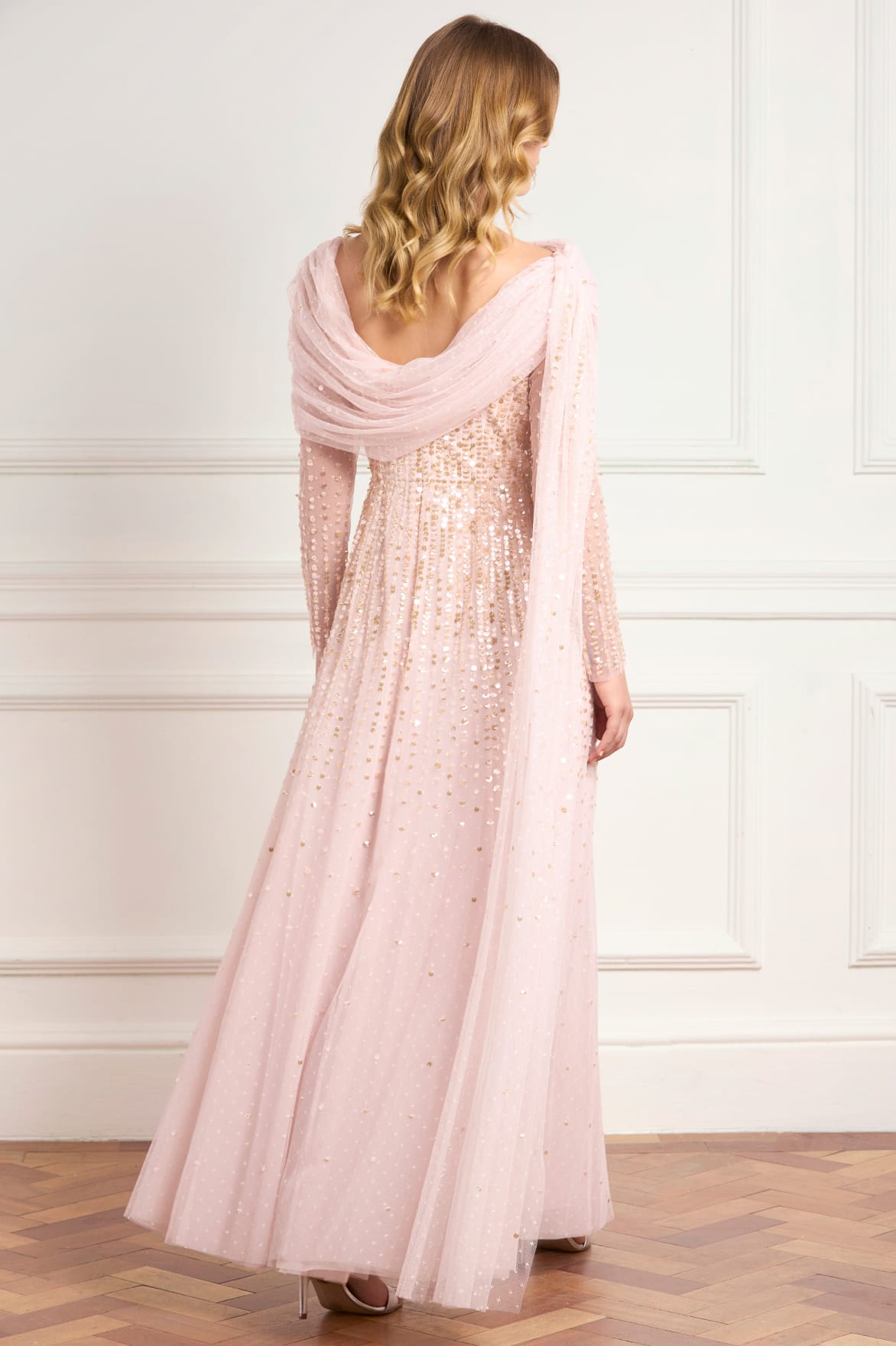 Needle & Thread Moonlight Sequin Gown sukienka różowa cekinowa
