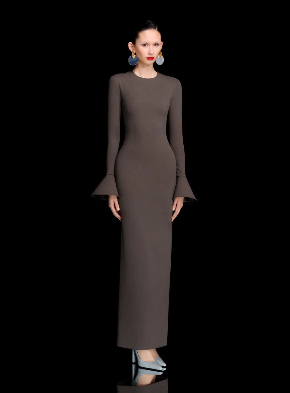 Solace London Alicia Maxi Dress sukienka szara długi rękaw