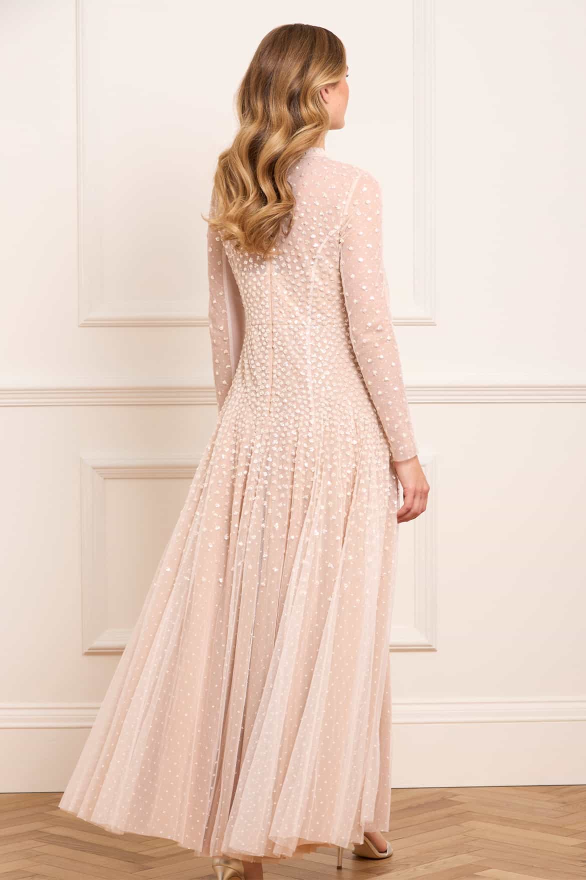 Needle & Thread Sequin Cascade sukienka kremowa cekiny maxi