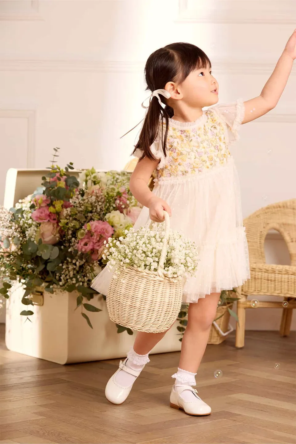 Needle & Thread Posy Bodice Baby Dress sukienka cream z bloomersami