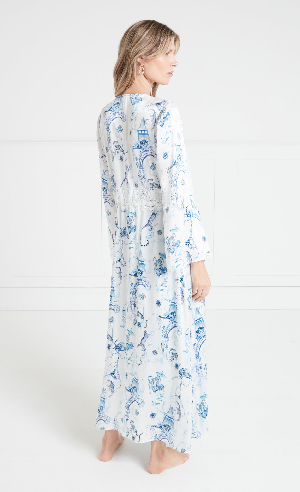 Temperley London Aphrodite szlafrok White Blue Euphoria