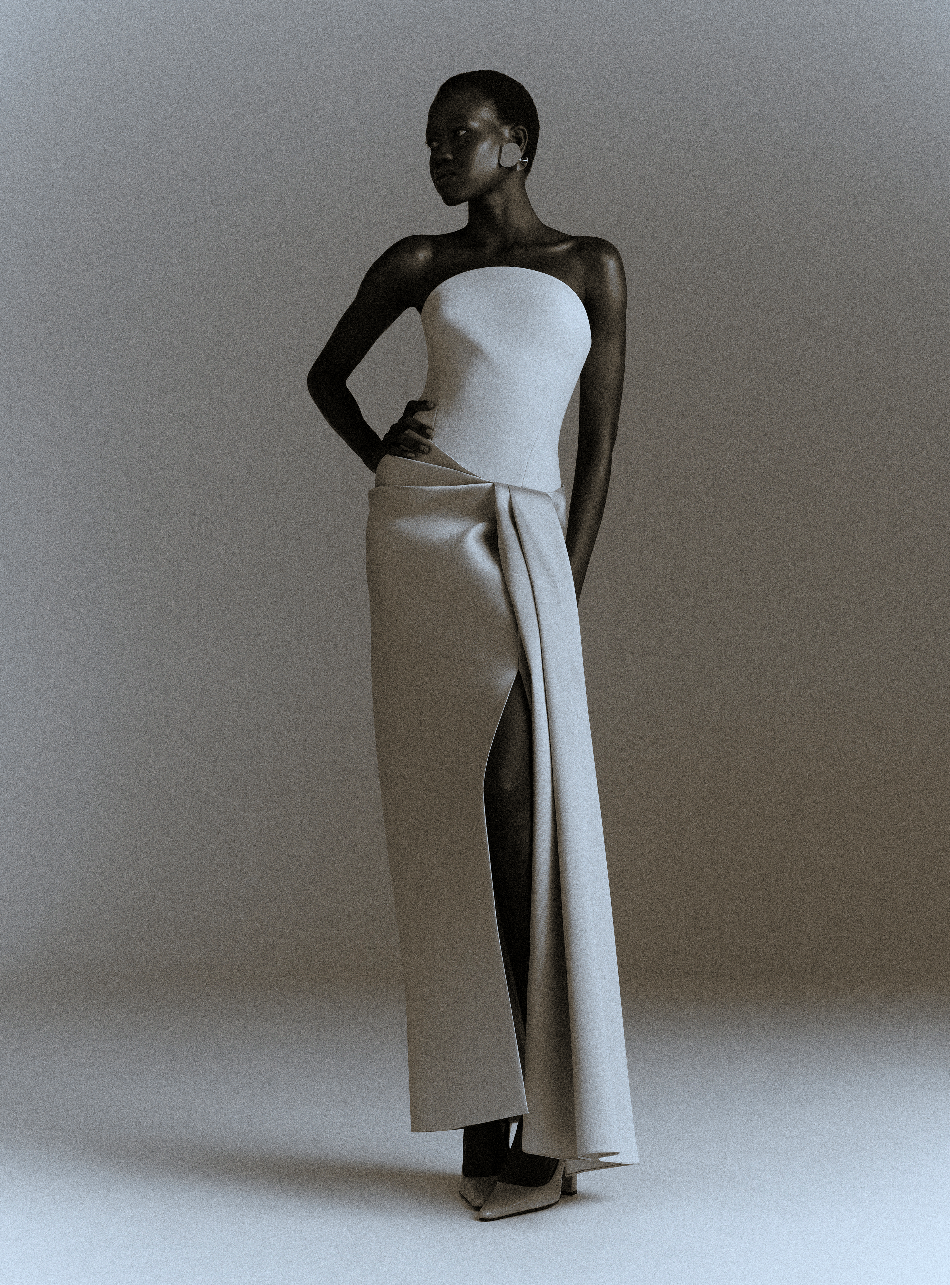 Solace London Seri maxi sukienka wieczorowa Platinum