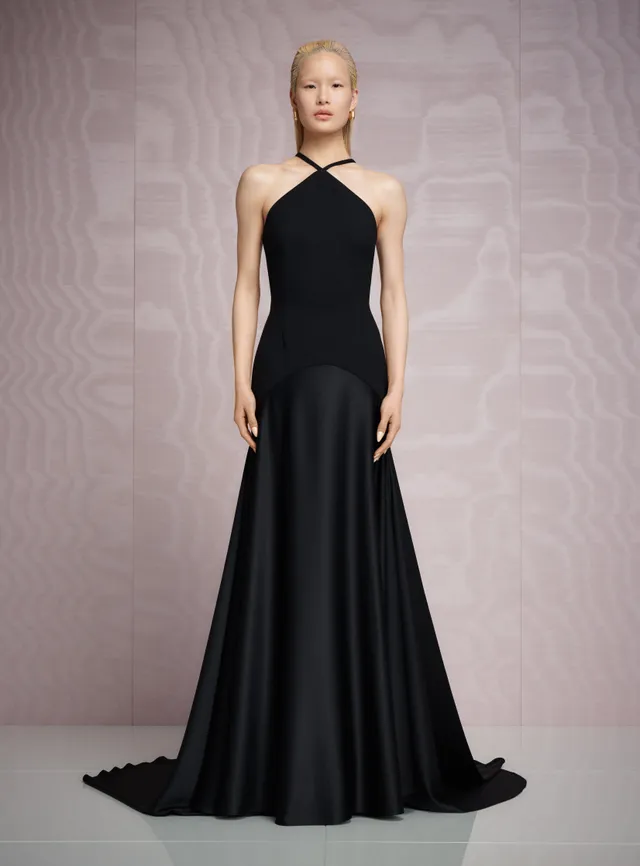 SOLACE LONDON Florie Maxi sukienka wieczorowa czarna halter