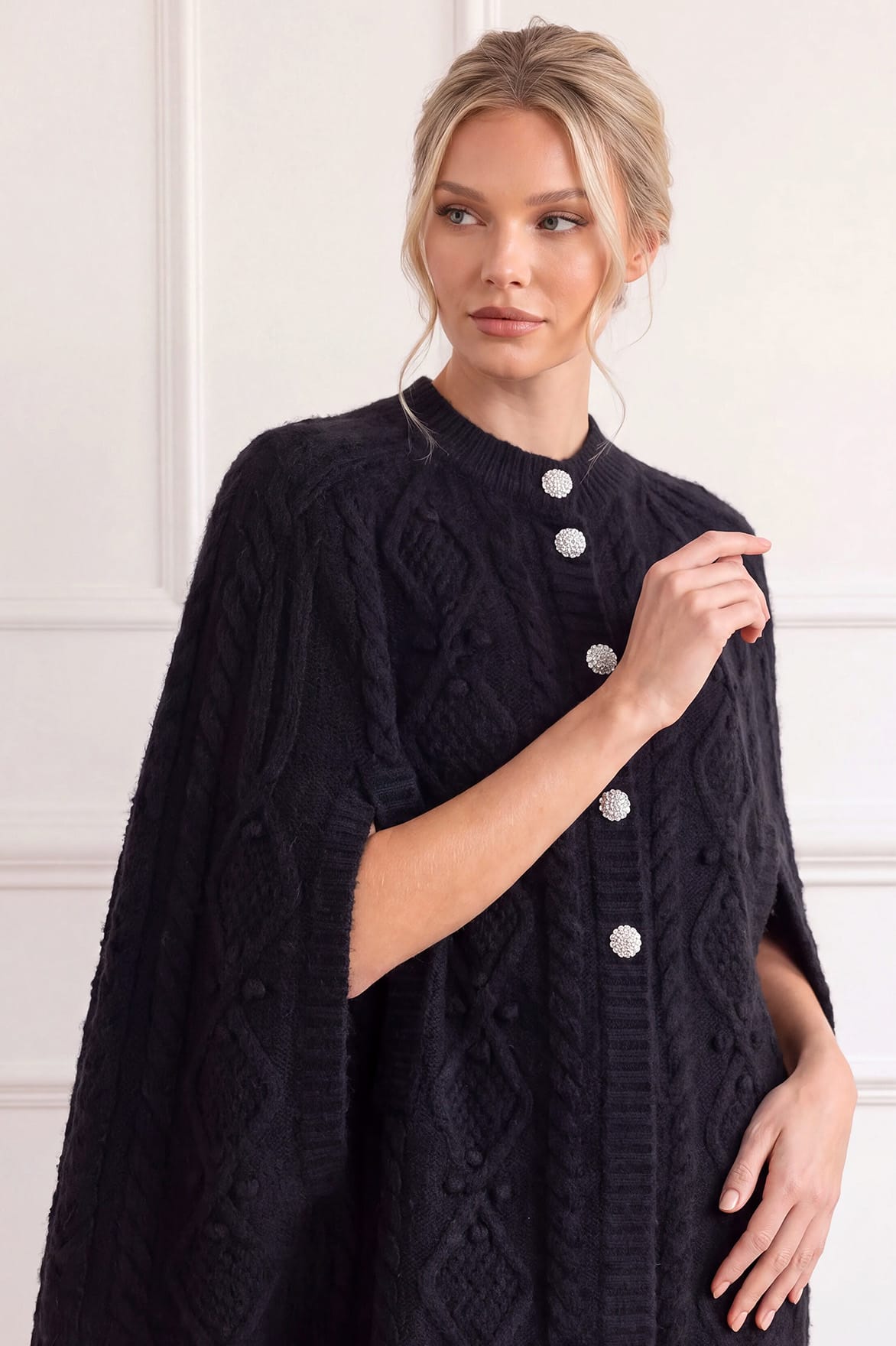 Needle & Thread Sylvie Cable Jewelled Cape peleryna czarna