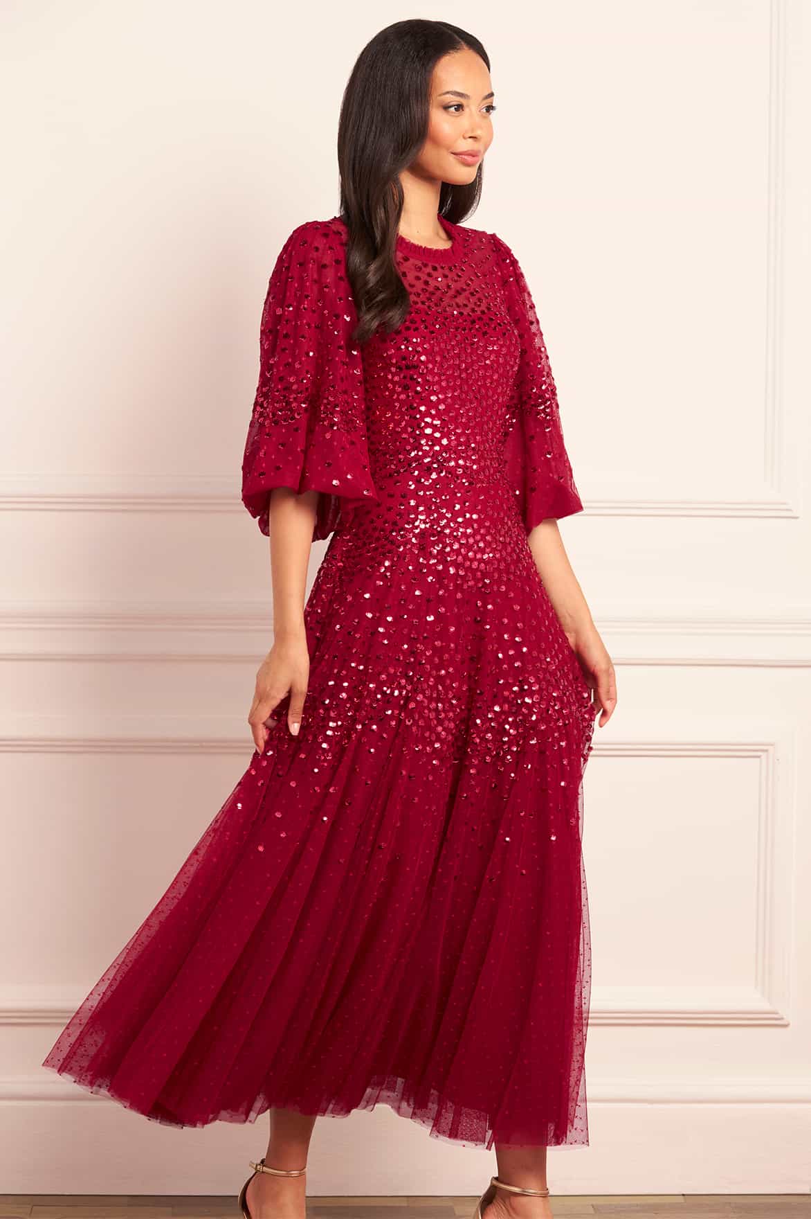 Needle & Thread Scallop Sequin suknia cekinowa czerwona