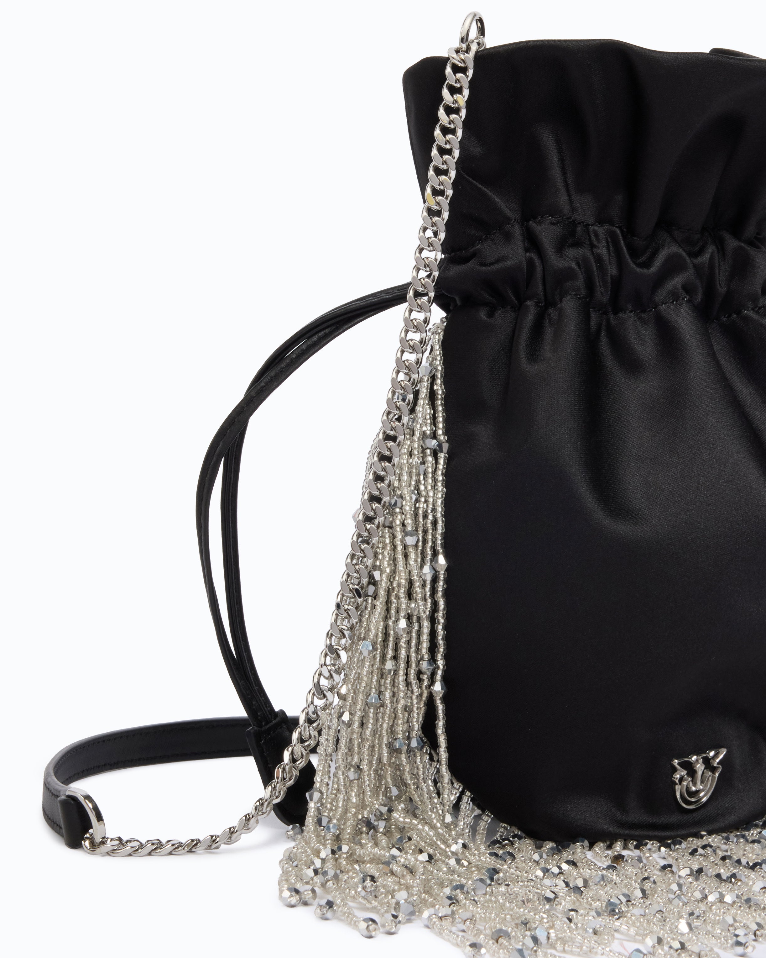 Pinko Galleria torebka satynowa czarna frędzle pouch