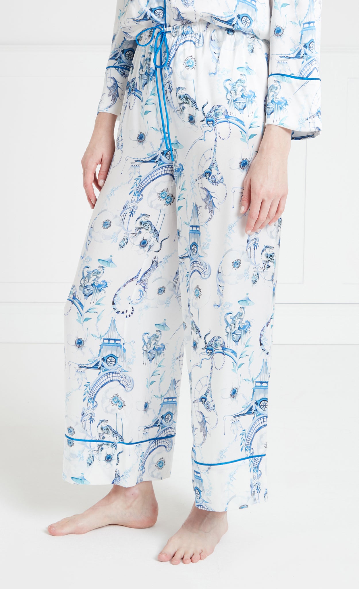 Temperley London Aphrodite spodnie piżamowe white blue