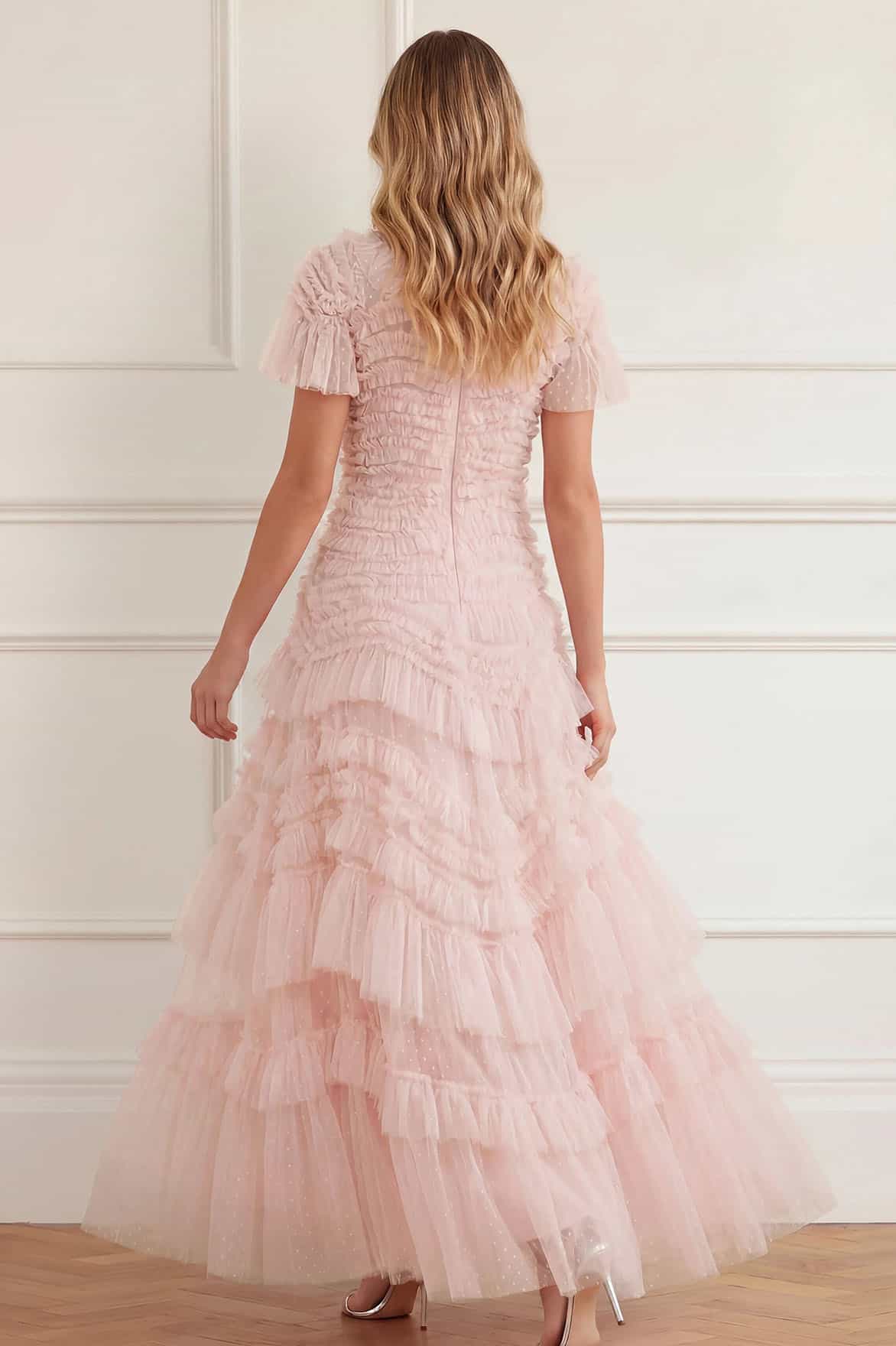 Needle & Thread Wild Rose Gown suknia różowa tiulowa